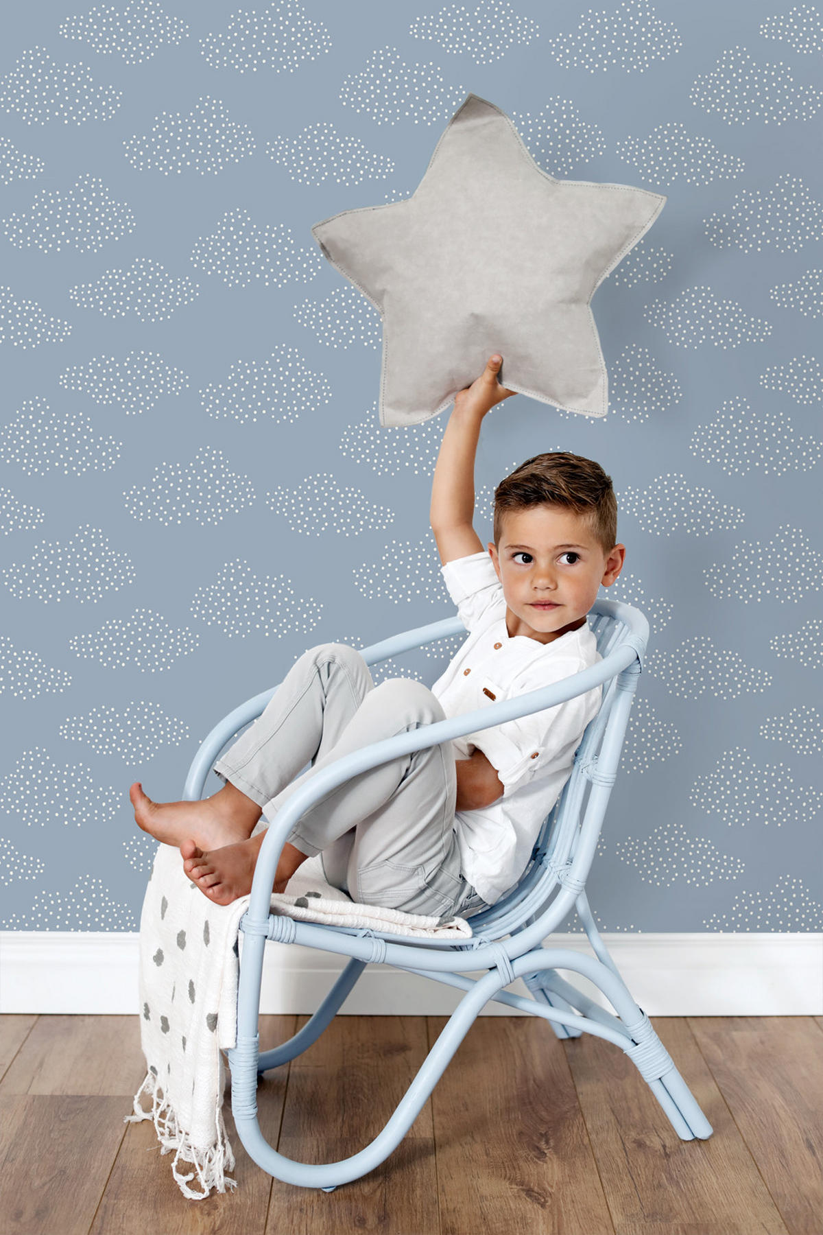 TAPETE kleine Wolken 50 x 900 cm - Blau, Papier (50/0.1cm) - ESTAhome