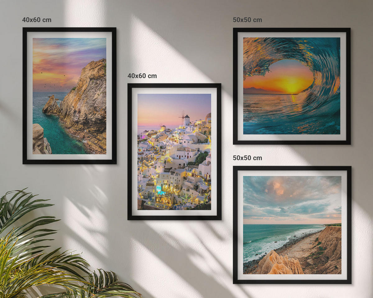 BILDER SET 4er Set - 50x50 cm & 40x60 cm Schwarzer Rahmen - Meereswellen, weiße Häuser, Santorini - Schwarz, Kunststoff (50/50cm) - TULUP