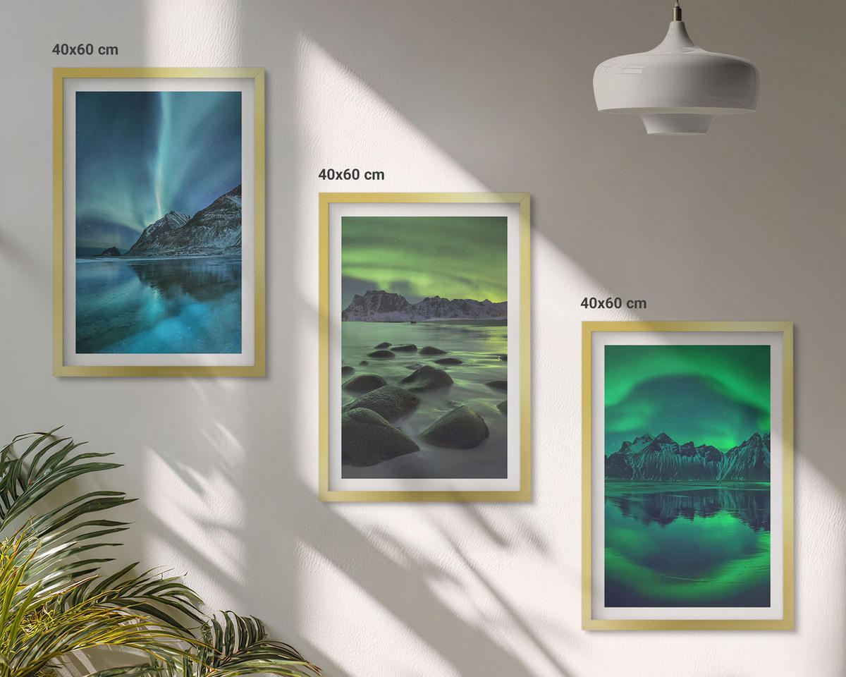 BILDER SET 3er Set - 40x60 cm Goldrahmen - Winterlandschaft der Aurora borealis - Goldfarben, Kunststoff (40/60cm) - TULUP