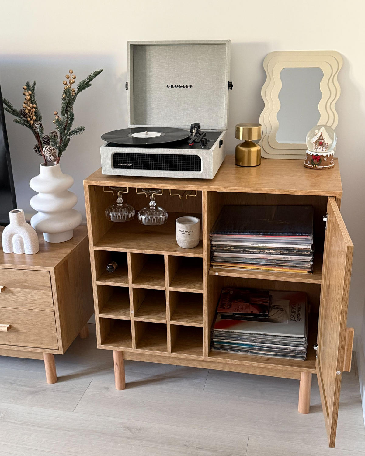 WEINREGAL Hellbraun Costello - Hellbraun/Braun, Holz/Holzwerkstoff (80/82/40cm) - Beliani
