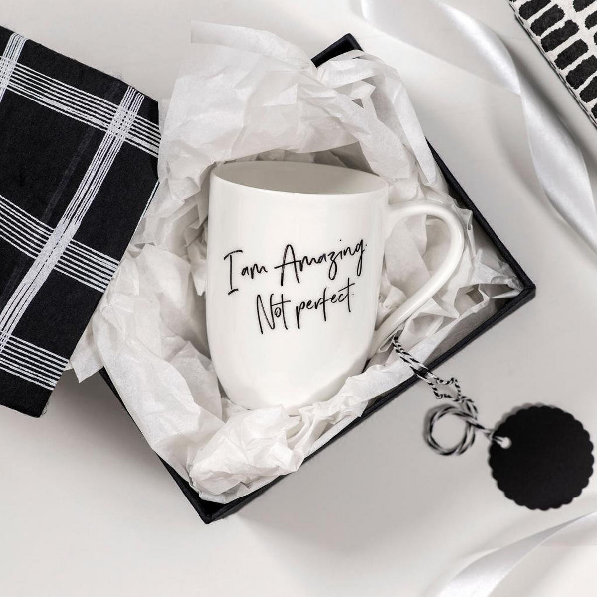 BECHER 'AMAZING. NOT PERFECT.' Statement weiß 290 ml 6er Set - Weiß, Keramik (0.29L) - Villeroy & Boch