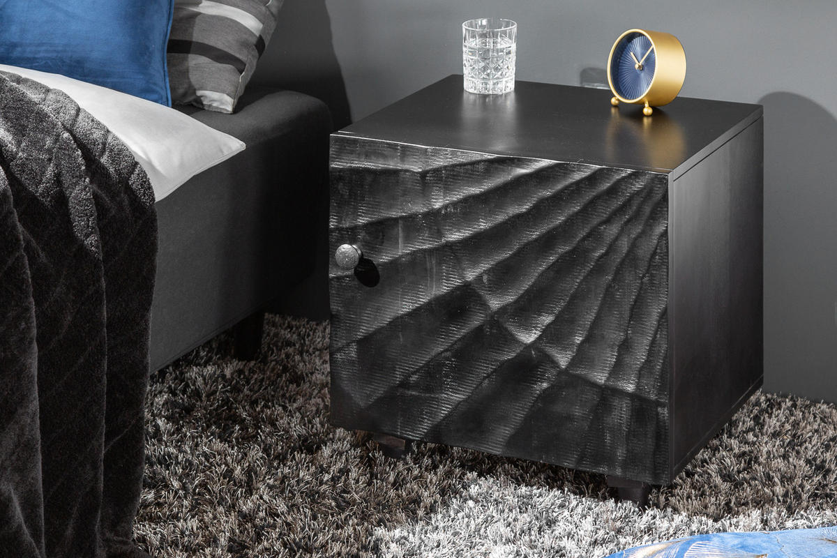 NACHTTISCH SCORPION Mango Schwarz 50 cm - Schwarz, Holz (50/51/40cm) - riess-ambiente