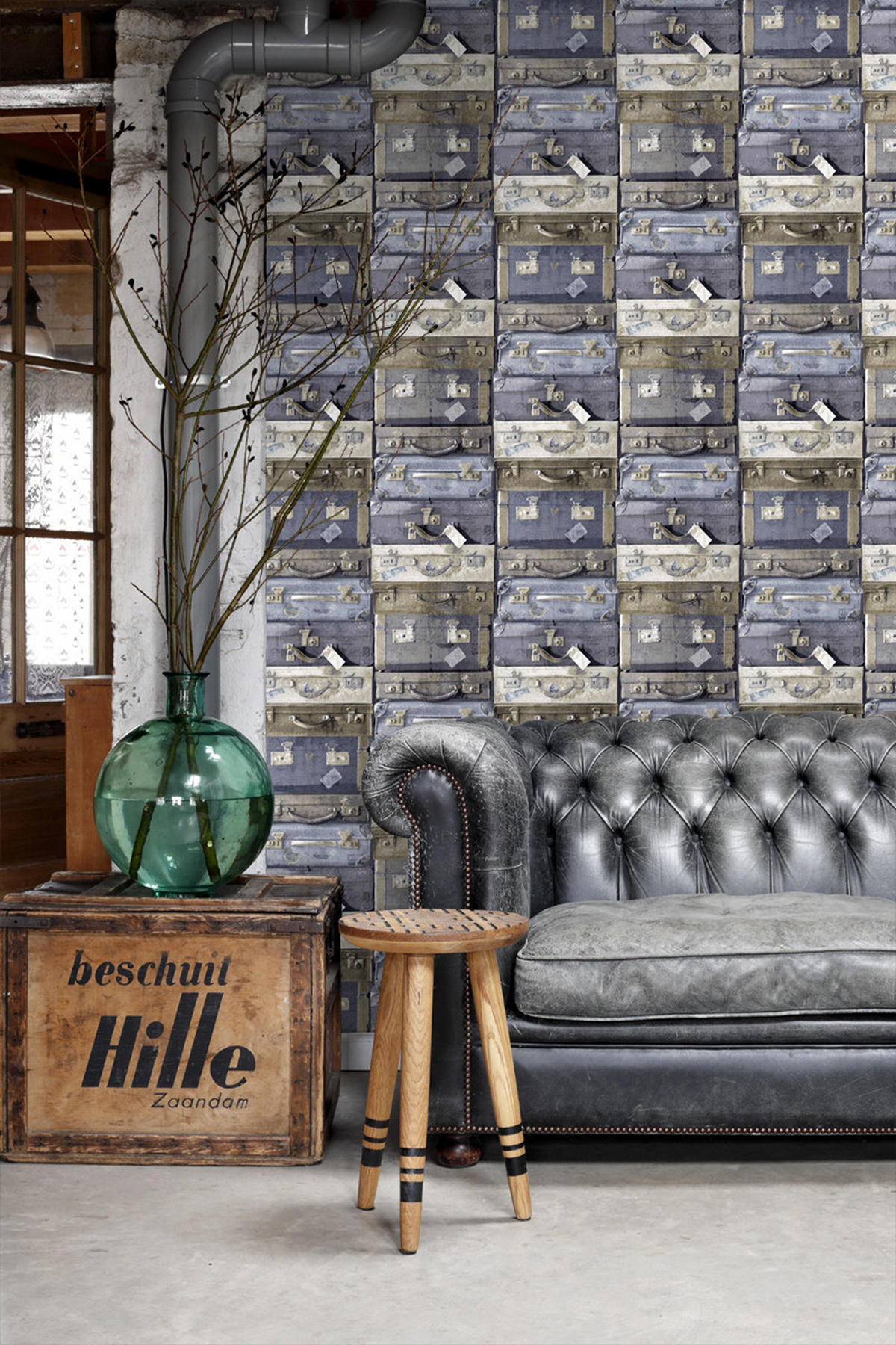 TAPETE Vintage Koffer 53 cm x 10.05 m - Blau, Papier (53/1000cm) - ESTAhome