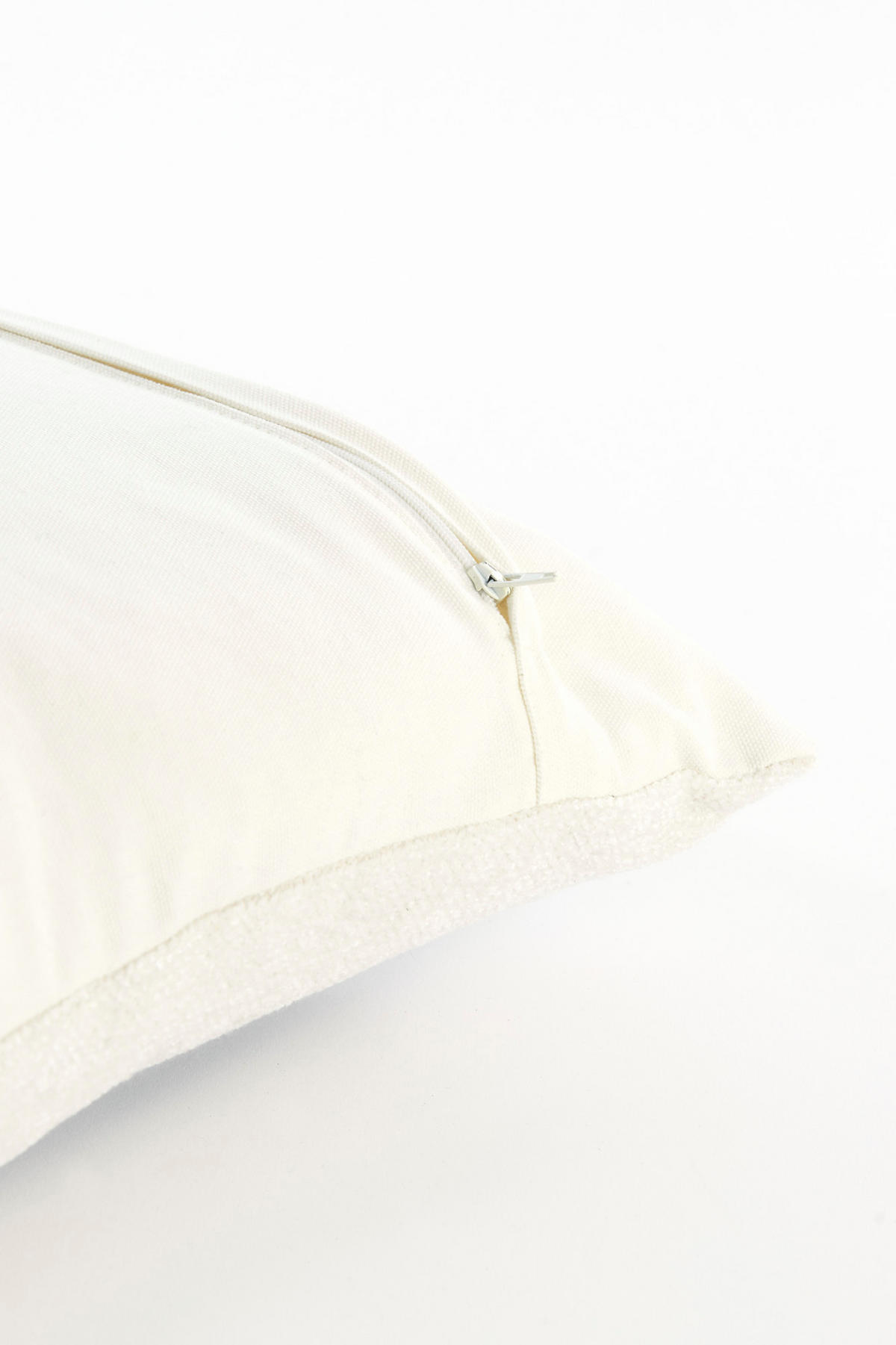 DEKOKISSEN Cinco Weiß 45/45/10 cm - Weiß, Textil (45/45cm) - Light & Living