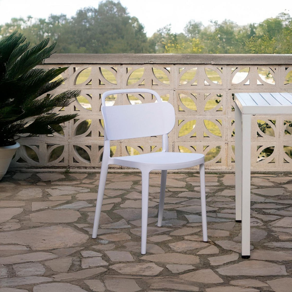 STUHL FÜR DRAUSSEN Edda Weiß 47 cm x 78 cm - Weiß, Kunststoff (47/78/51cm)