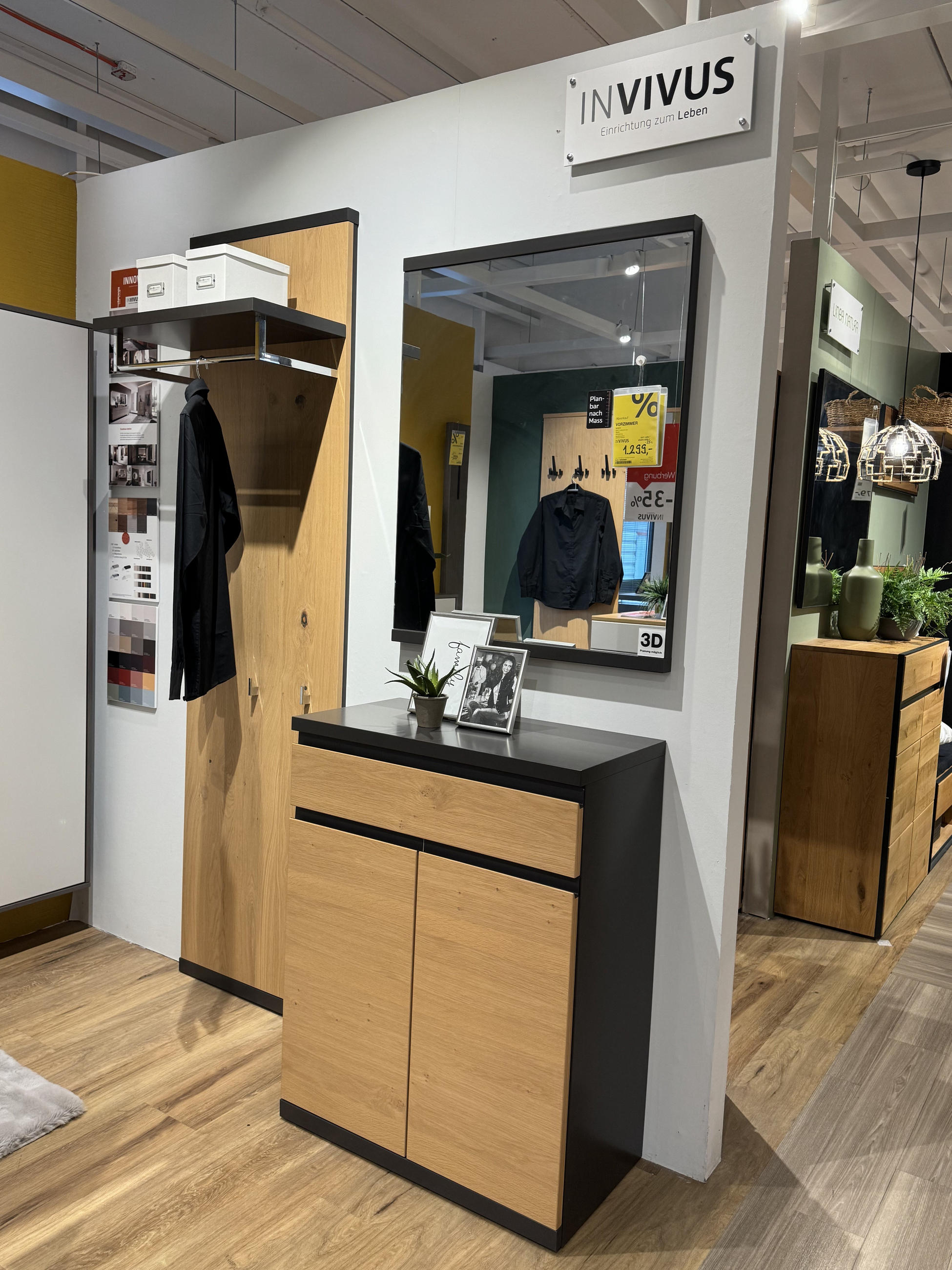 Vorzimmer "Infinity" - Invivus