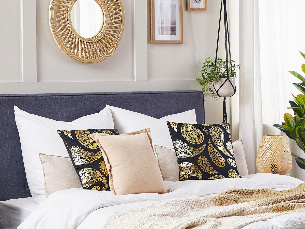 DEKOKISSEN 2er-Set Gold 45/45 cm Ursinia - Goldfarben, Textil (45/45cm) - Beliani