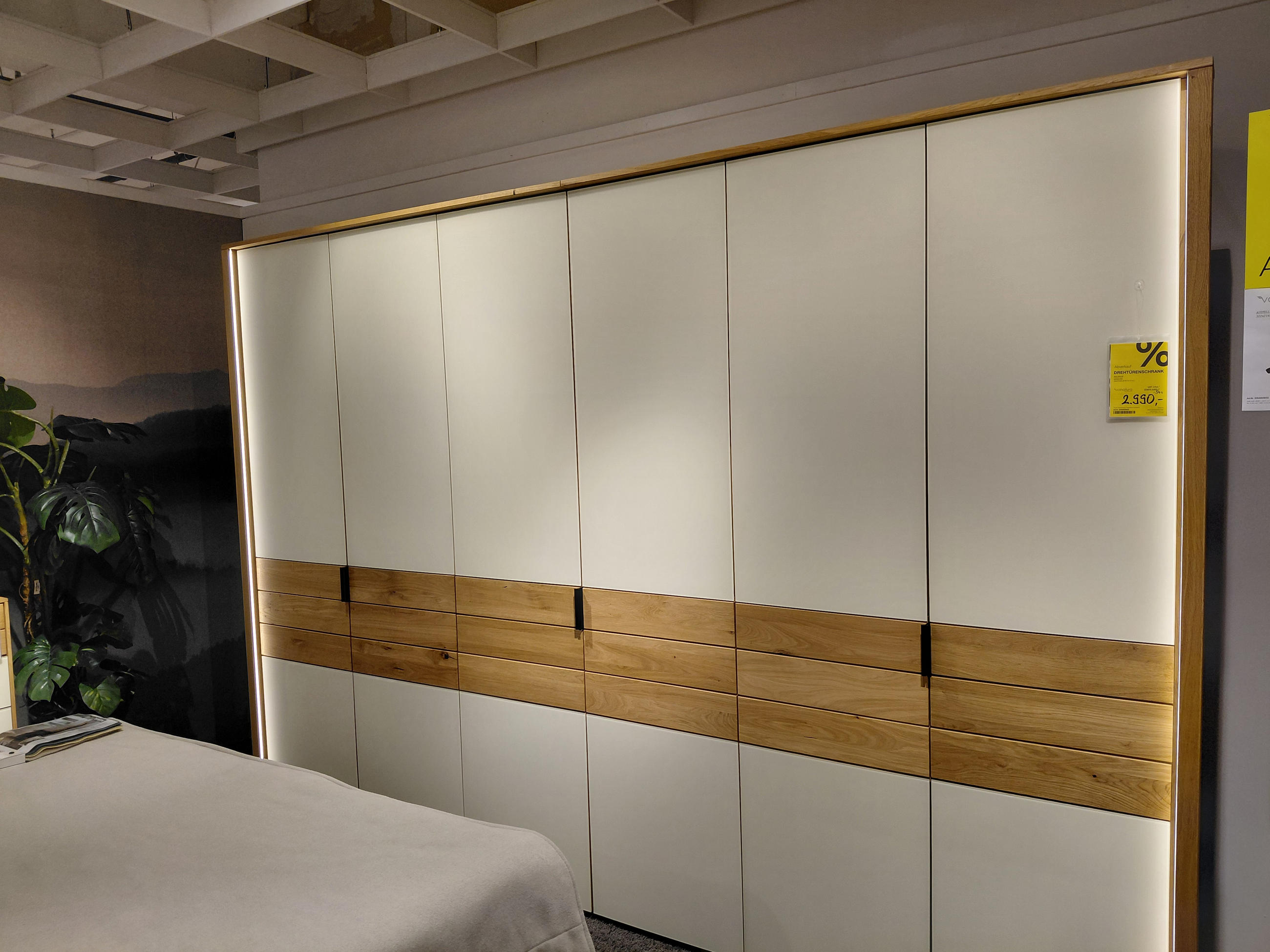 Drehtürenschrank Multiplex - Valnatura