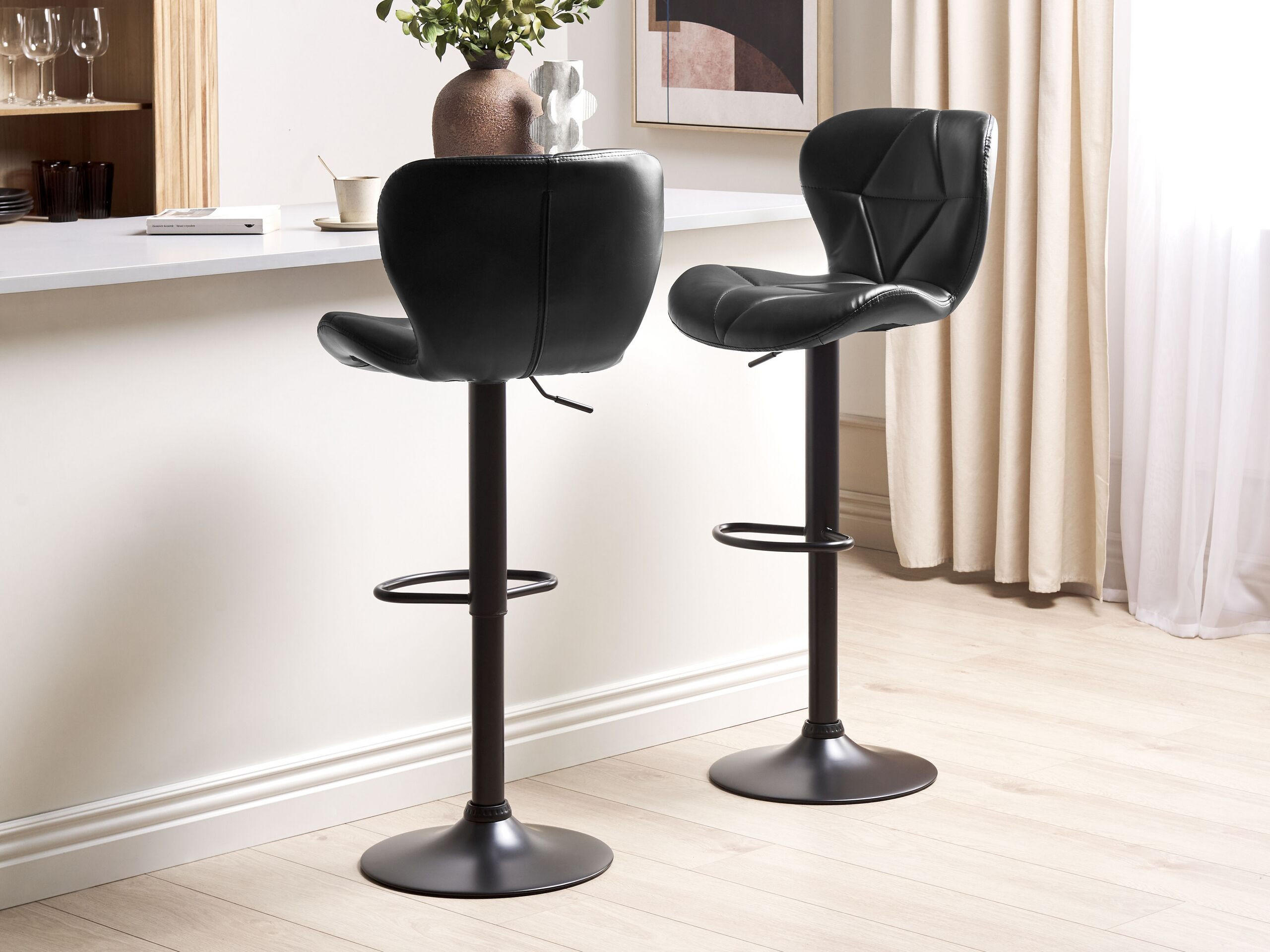 BARHOCKER 2er-Set Kunstleder schwarz höhenverstellbar Valetta - Schwarz, Kunststoff (46/51cm) - Beliani