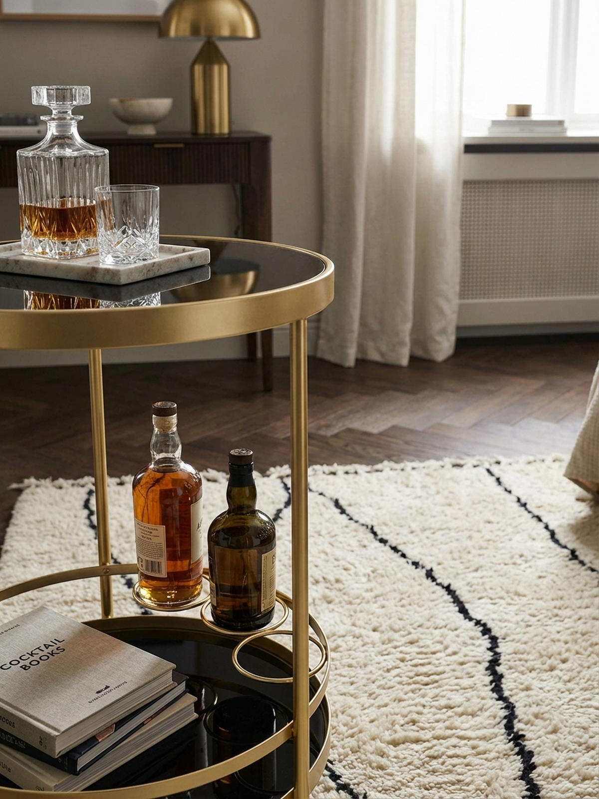 SERVIERWAGEN – Gold, Schwarzglas, auf Rollen - Goldfarben, Glas/Metall (45/76/45cm) - KADIMA DESIGN