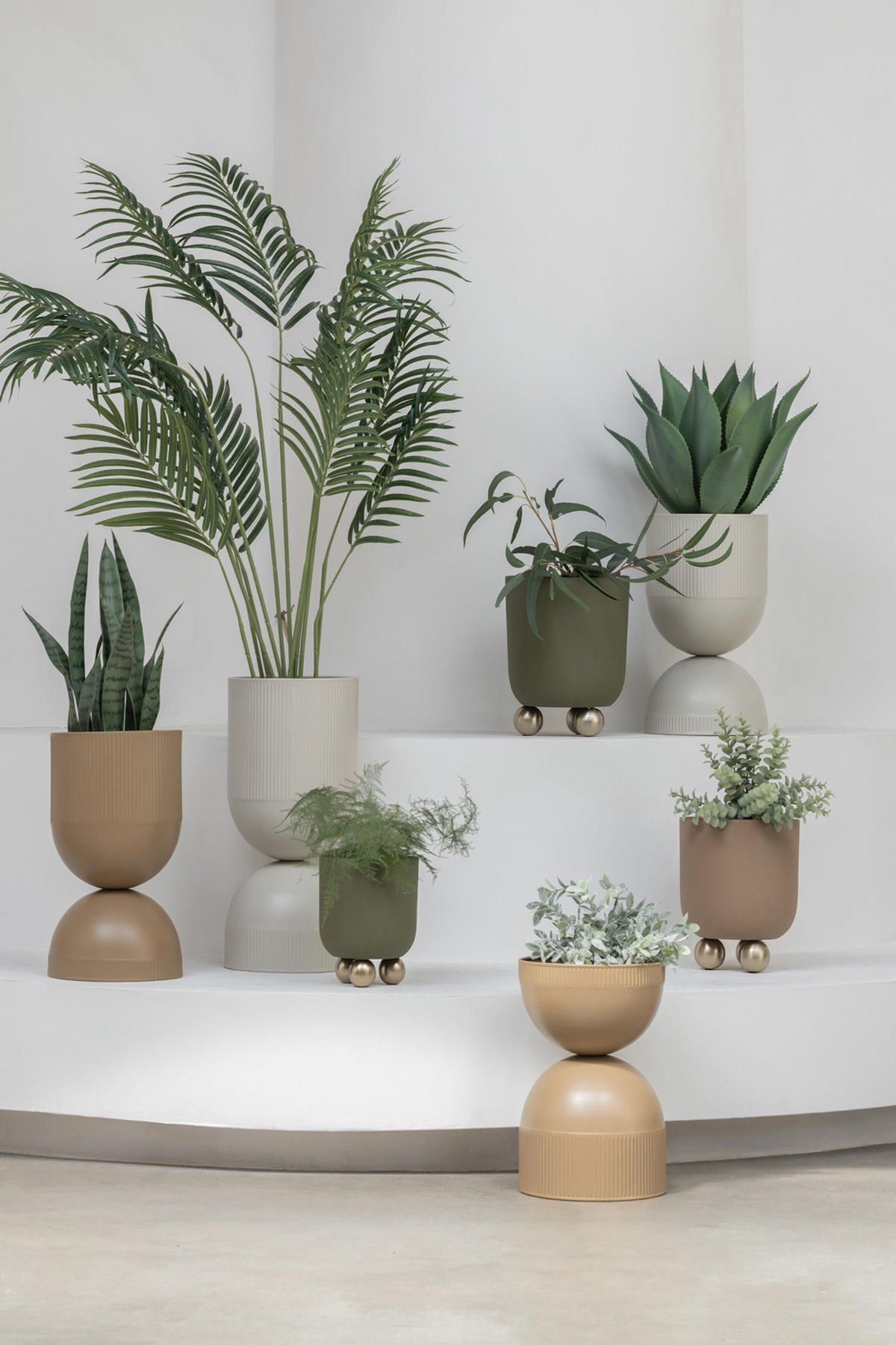 BLUMENTOPF Estilo Grün Ø18.5/23 cm - Grün, Metall (23cm) - Present Time