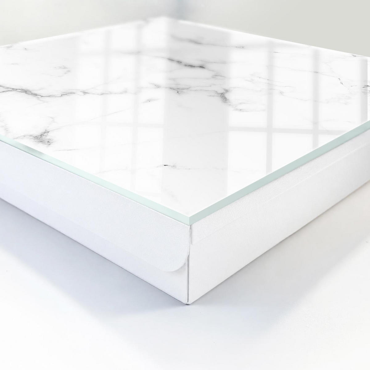 SCHLÜSSELBOX Weiß 30x30 cm – Türöffnung nach rechts - Marmormuster - Weiß, Metall (30/30/5cm) - TULUP
