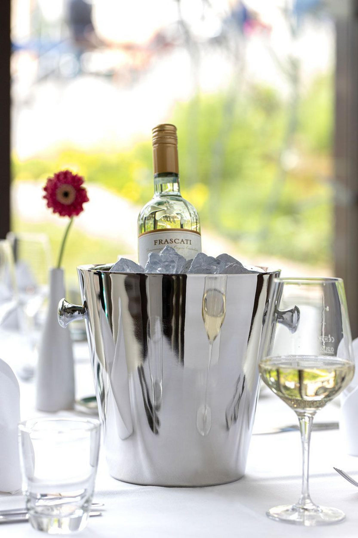 WEIN-/SEKT Flaschenkühler Hochglanz poliert (H) 23 x (Ø) 22,5 cm - Silberfarben, Paraffin (23/23cm) - Hermann Bauer jun. Kollektion GmbH