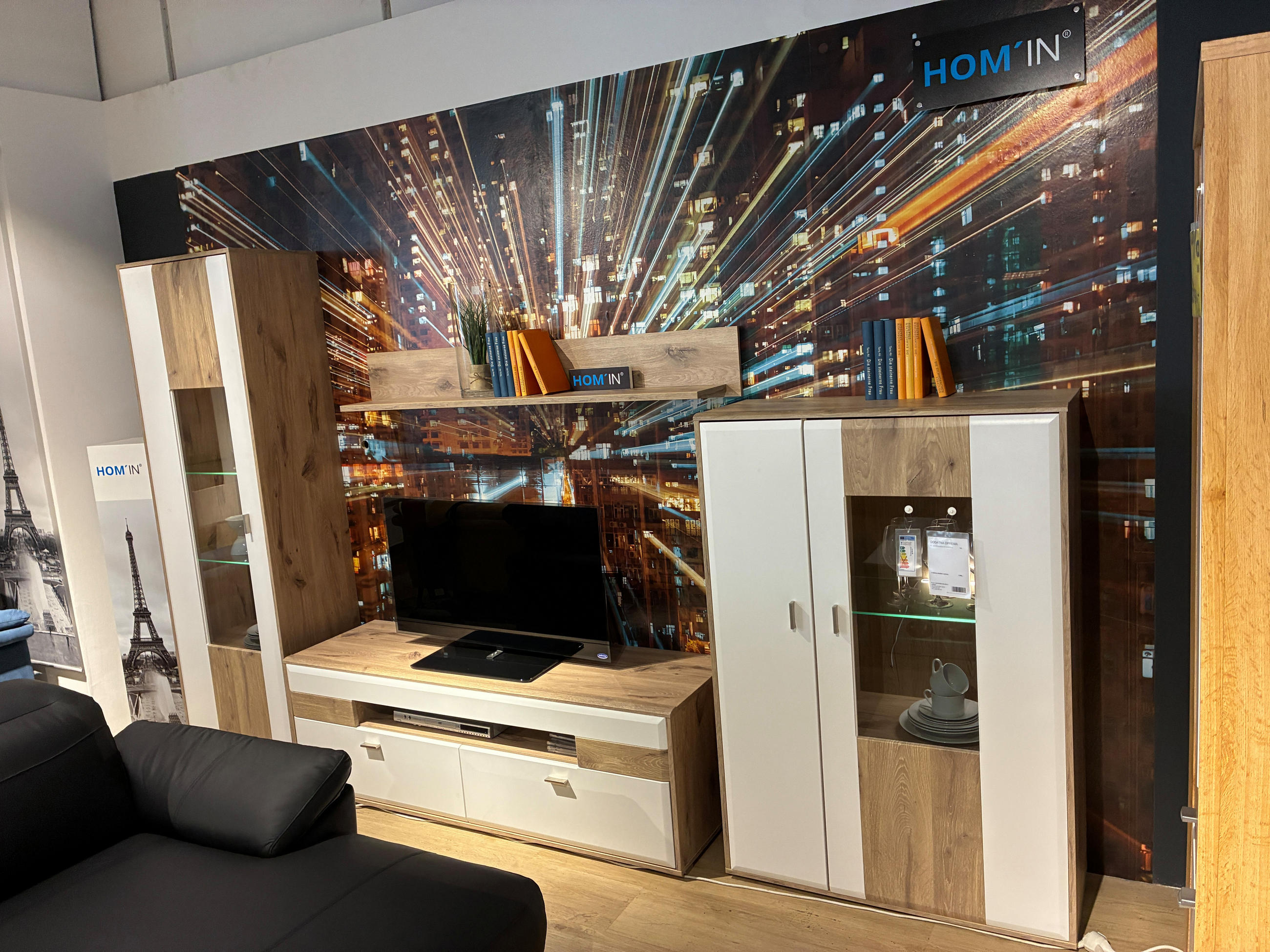 DNEVNI REGAL ALBANY+KLUBSKA MIZA - Hom`in