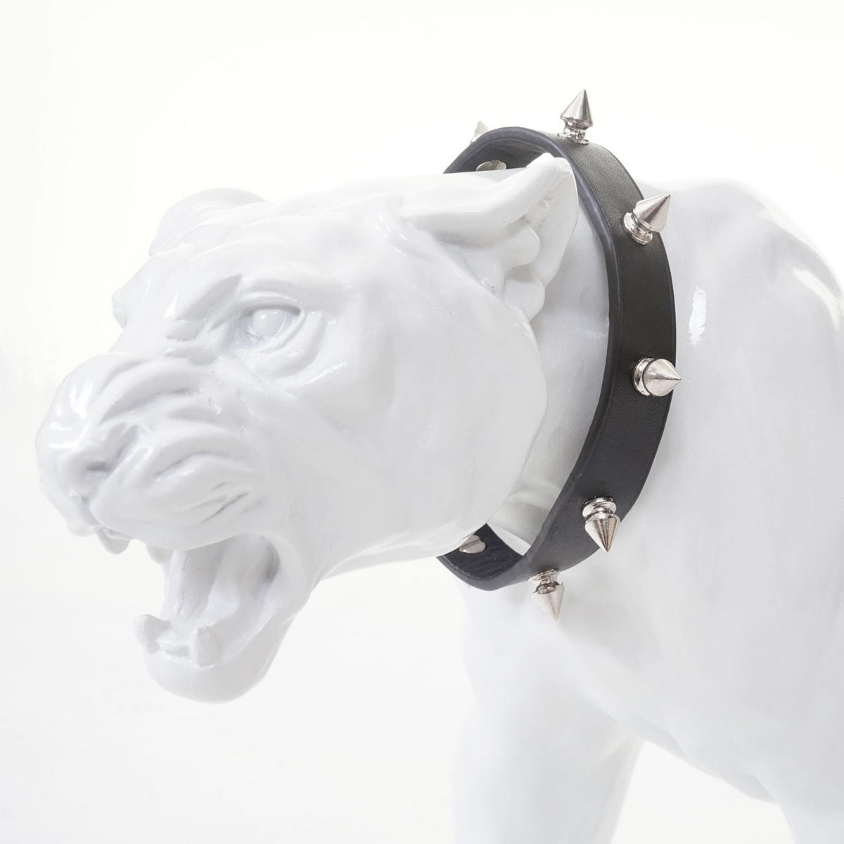 DEKO FIGUR PANTHER MIT HALSBAND Hochganz Reinweiß - Weiß Hochglanz, Stein (18/28/59cm) - MCW