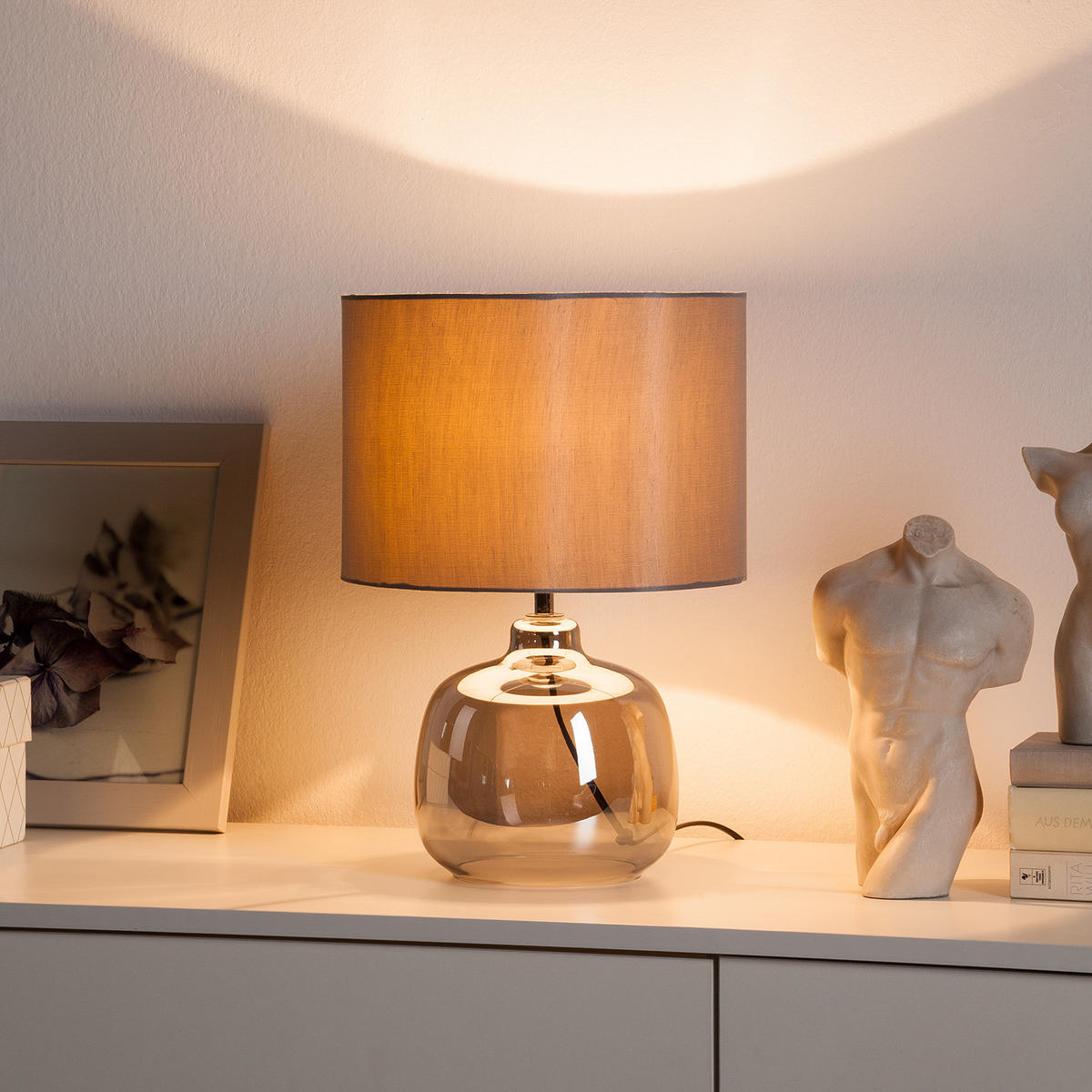 TISCHLEUCHTE - Glas / Baumwollstoff, 1-flammig - Grau, Textil (26/26/37cm) - home24