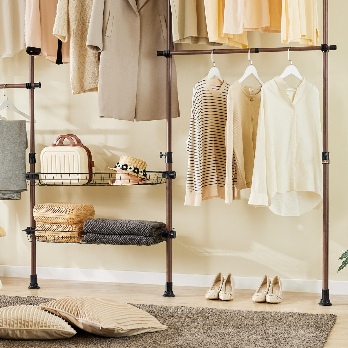 TELESKOP KLEIDERSTÄNDER Braun - Naturfarben, Kunststoff (311/285/3cm) - SoBuy