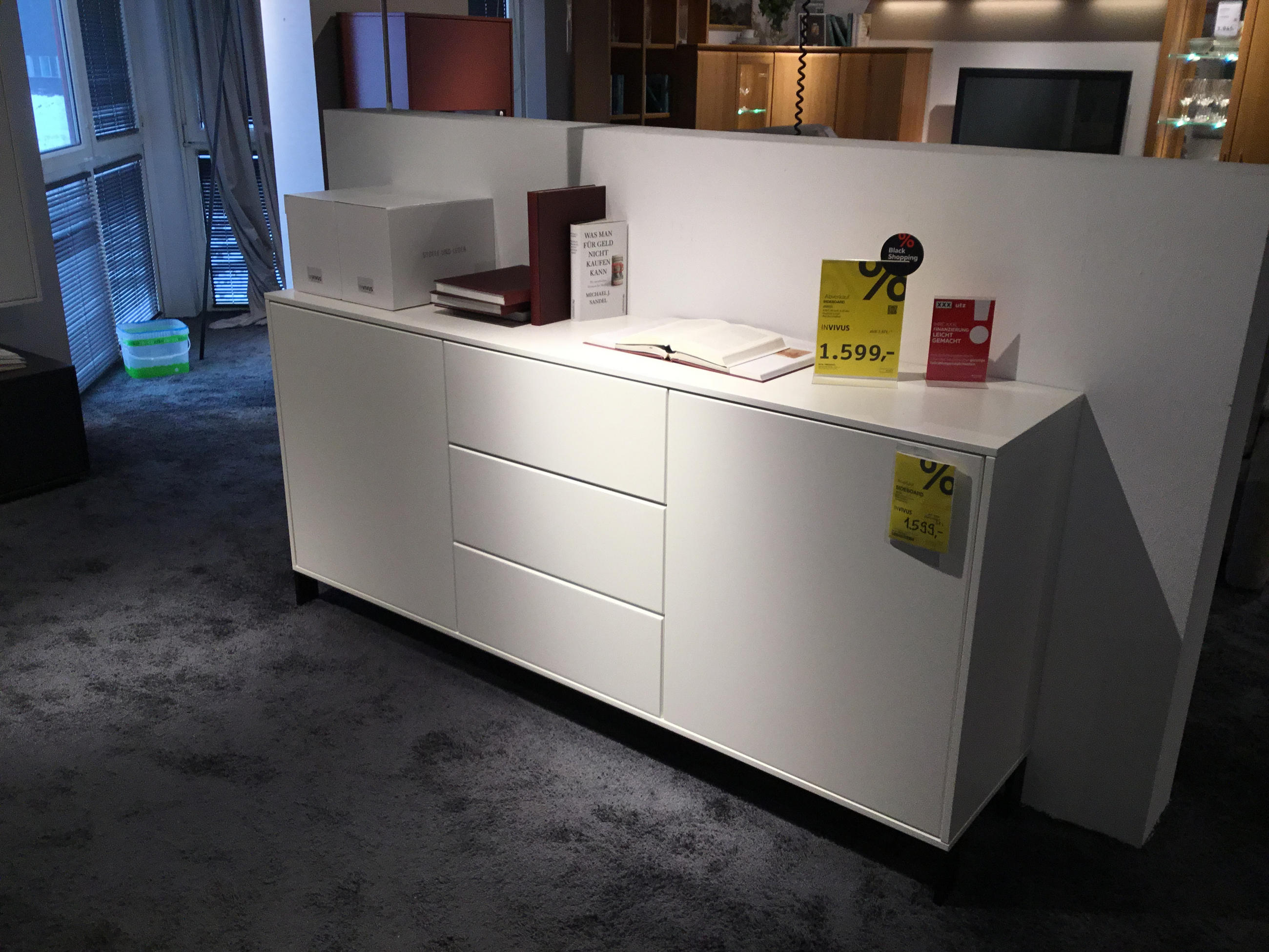 INNOVA Sideboard - Invivus