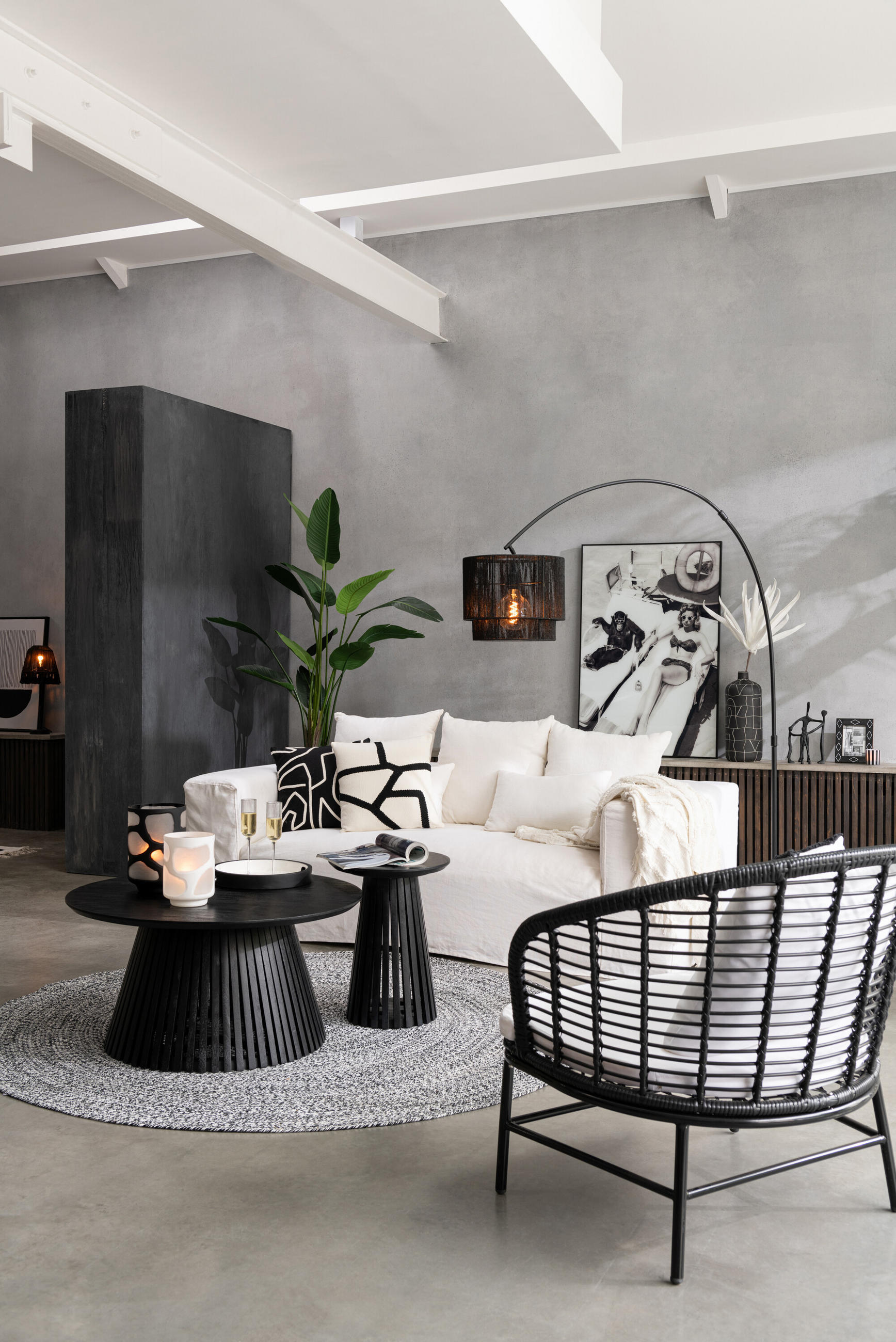 TISCH VINCENT - Holz - Schwarz - S - Schwarz, Holz (40/40/52cm) - J-Line