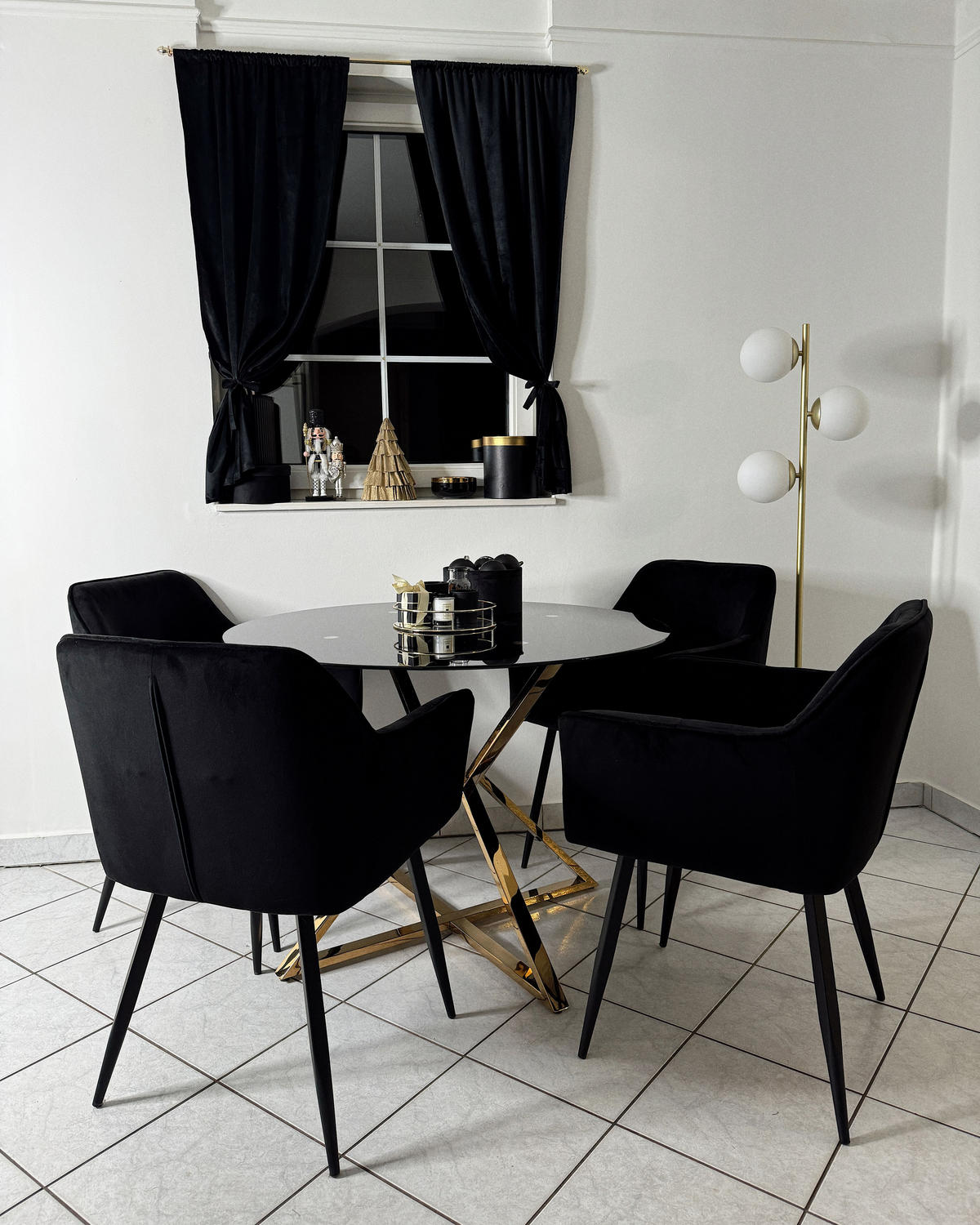 ESSTISCH 105/75 cm Schwarz, Goldfarben Rund Bosco - Schwarz, Glas (105/105/75cm) - Beliani