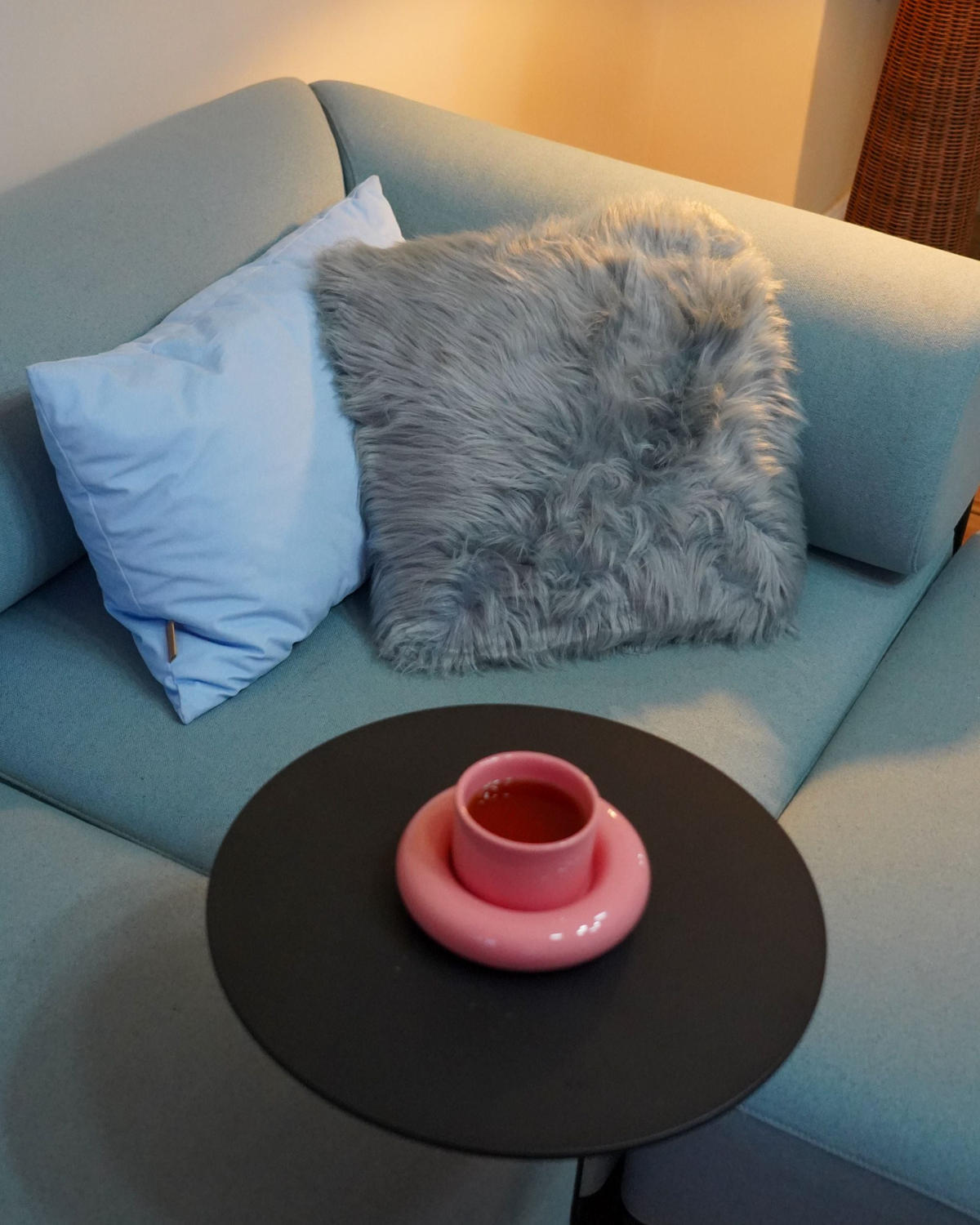 DEKORATIVNÍ POLŠTÁŘ sada 2 ks Tmavě modrý 42/42 cm Lubha - tmavě modrá, textil (42/42cm) - Beliani