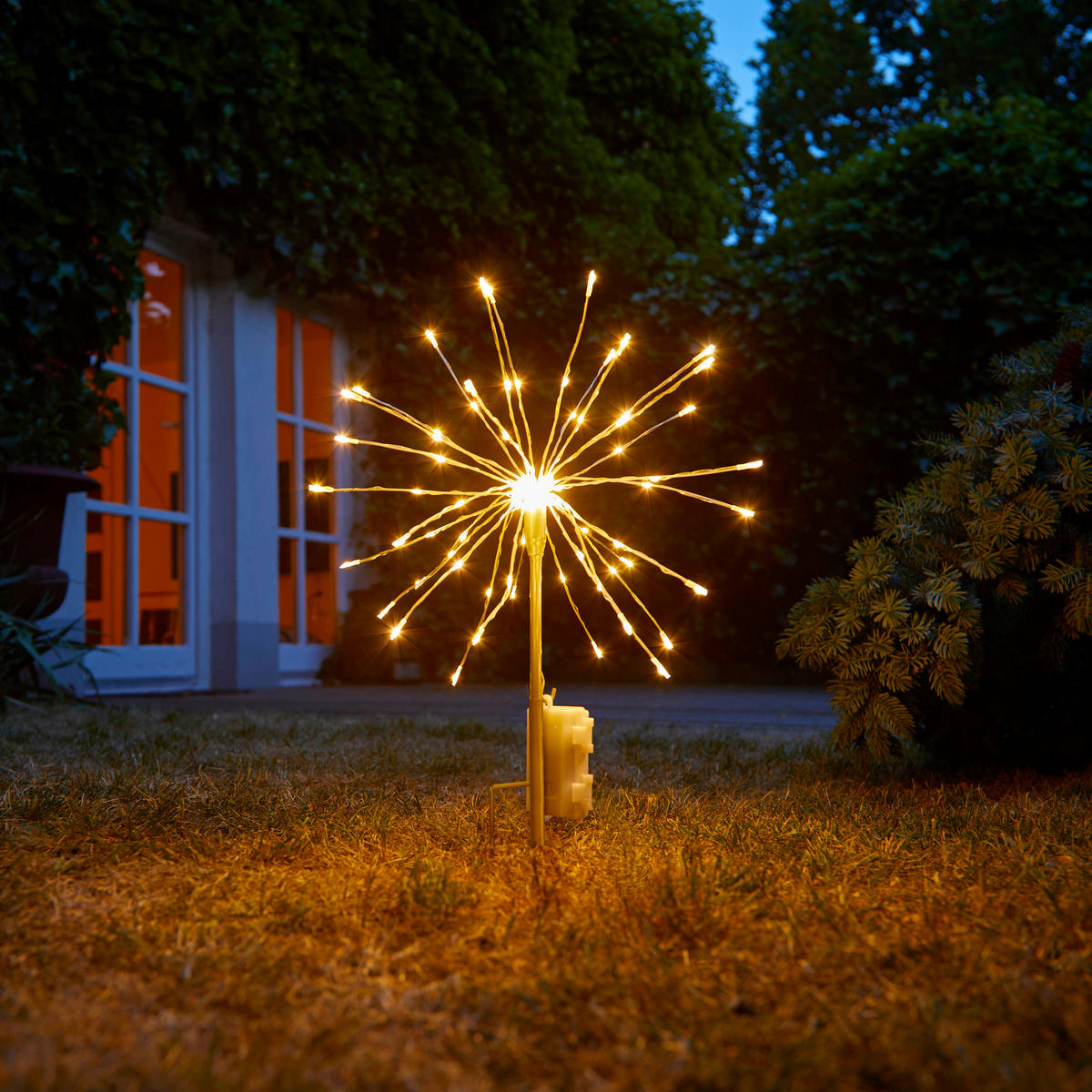 LED-EISKRISTALLLEUCHTE - 90 LEDs Ø50cm für Innen und Außen mit Timerfunktion in Silber, Batteriebetrieben - Silberfarben, Kunststoff (25/25/25cm) - Northpoint