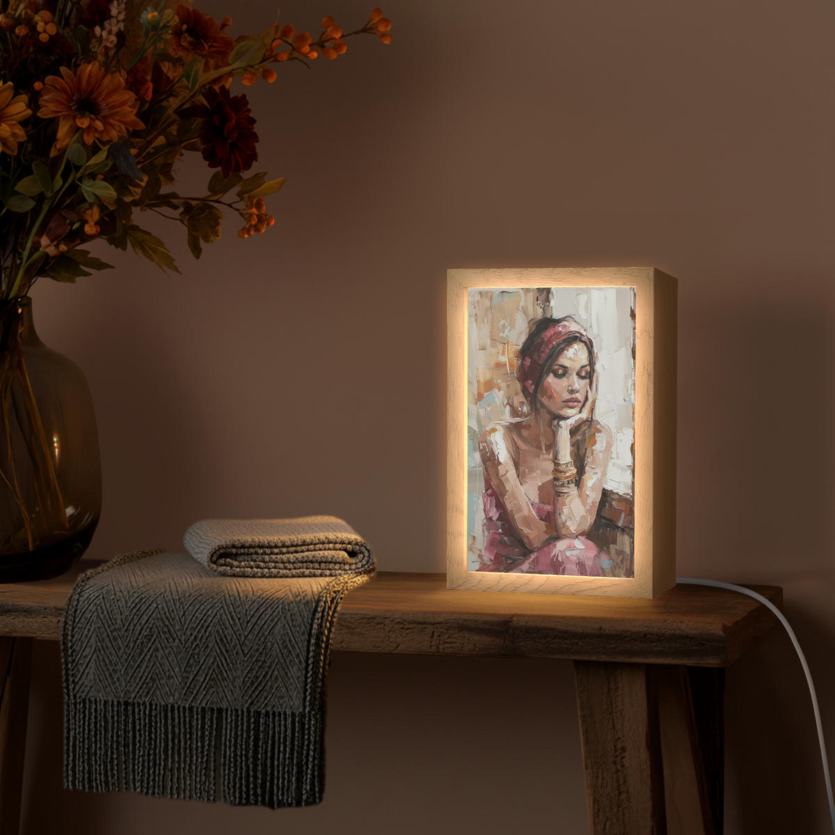 NÁSTĚNNÁ LAMPA Žena - vzhled malby - portrét - moderní 20x30 cm - hnědá, kompozitní dřevo (20/30/8cm) - OnlyWow