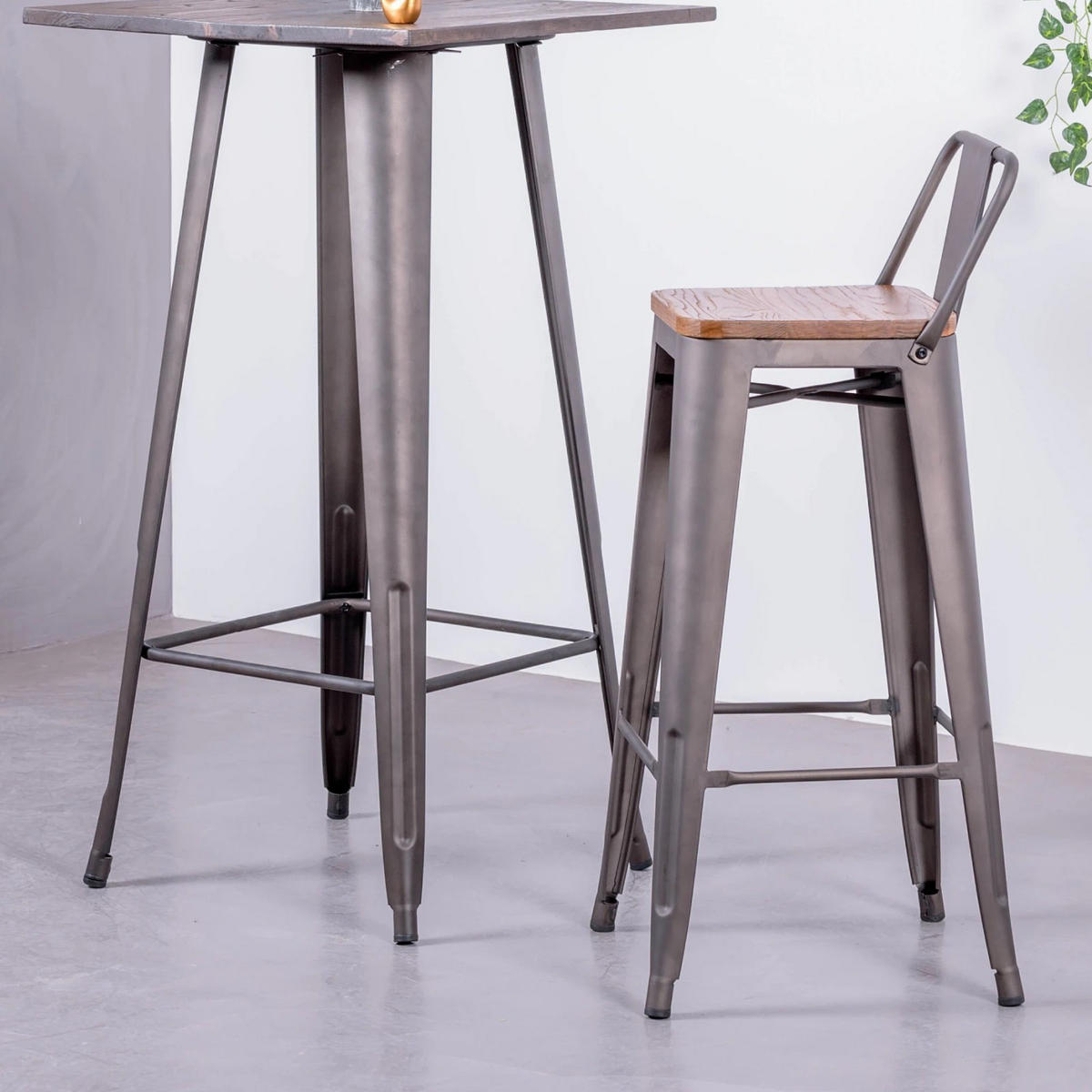 HOCKER Metall Alteiche - Alteiche, Metall (42/94/42cm) - Nest Dream