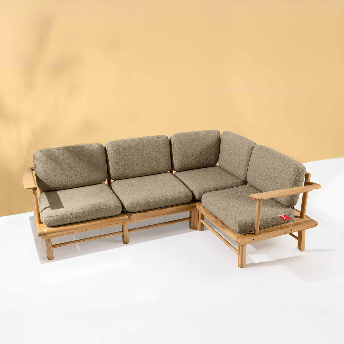 LOUNGESOFA ATREDA rechts - Beige, Holz/Textil (230/74/160cm) - KONSIMO®