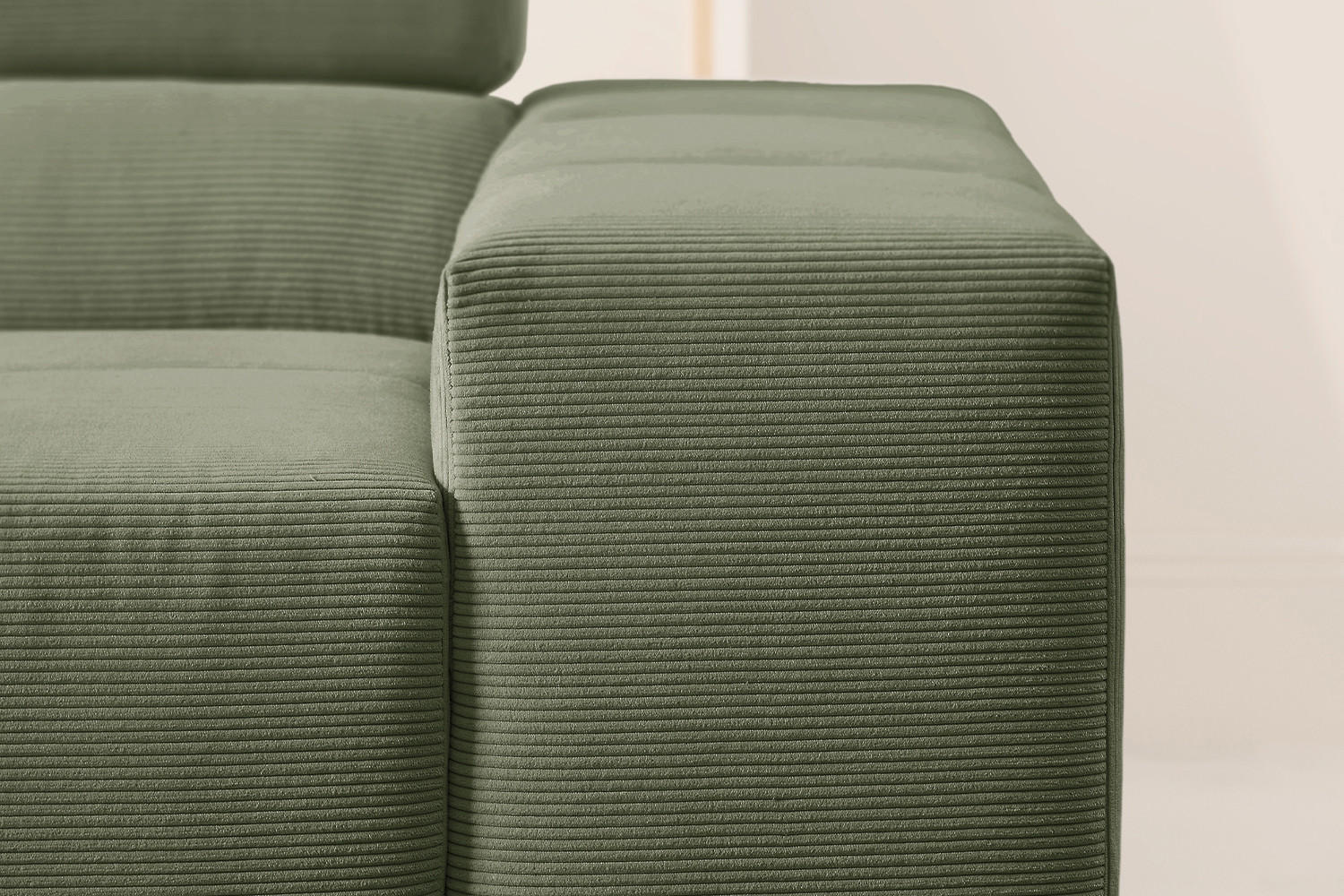 ECKSOFA MIT MOTORISCHEM SITZVORZUG NEVADA Dunkelgrün Cord - Dunkelgrün/Schwarz, Kunststoff/Textil (319/215cm) - KAWOLA