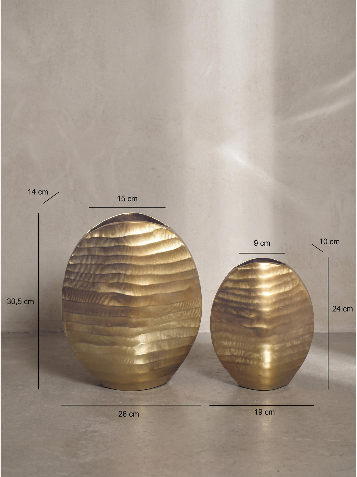 VASEN 2er-Set BERLENGA, Aluminium, handgefertigt, Gold, 26 x 14 x 30,5 cm - Goldfarben, Metall (30.5cm) - KADIMA DESIGN