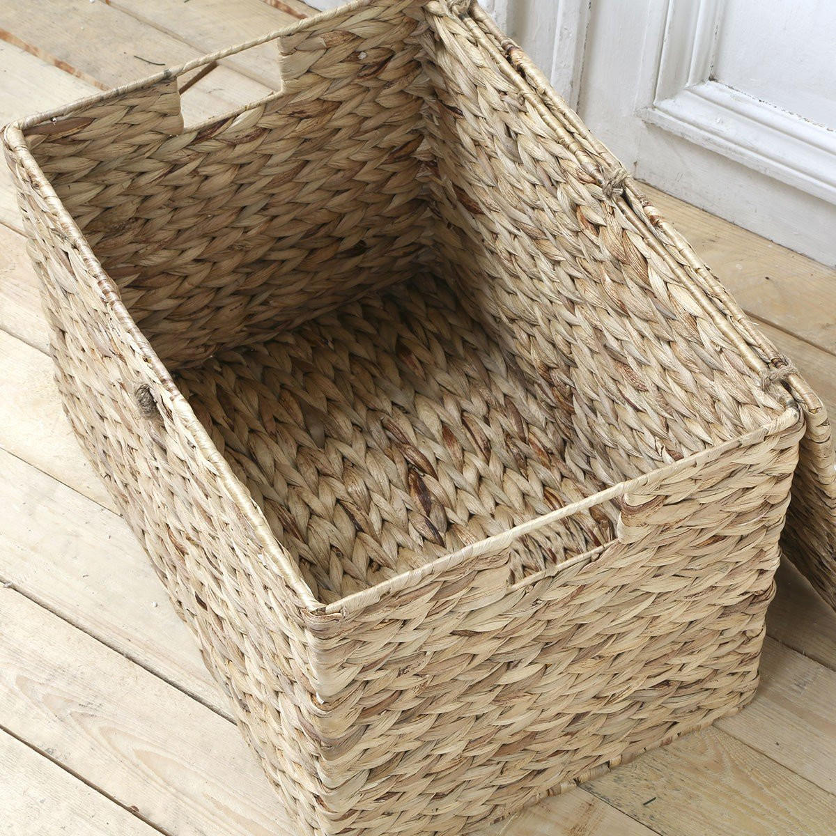 TRUHLA na vodní hyacint s víkem - barva dubu, přírodní materiály (35/33/50cm) - Calicosy