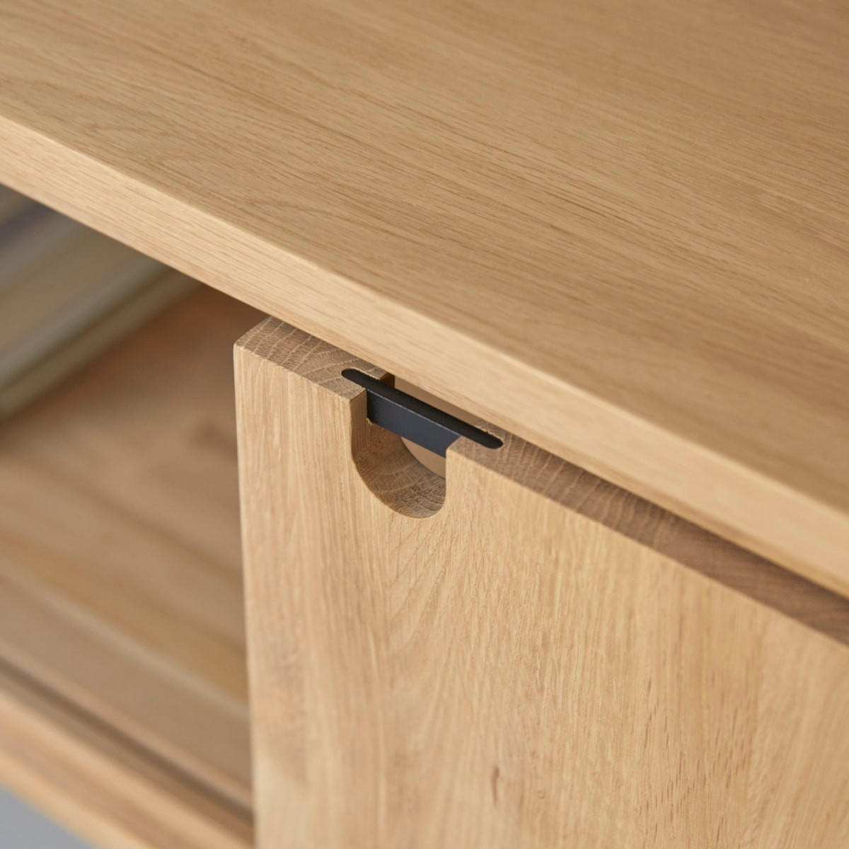 TV-SCHRANK Jonàk Natur aus Eiche - Naturfarben, Holz (140/45/45cm) - Tikamoon