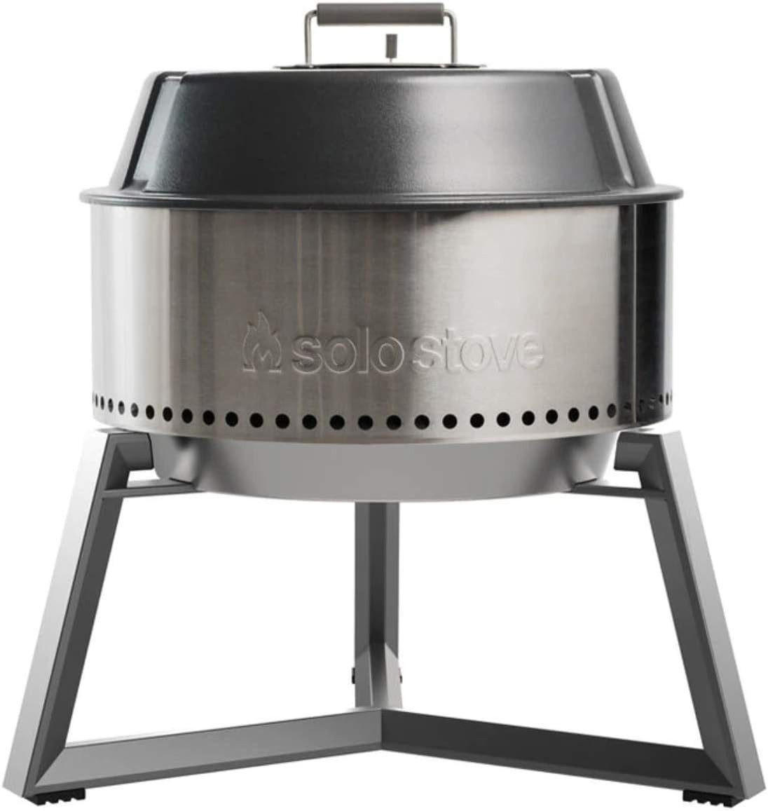 HOLZKOHLEGRILL Edelstahl mit Standfuß Ø 55,9 cm tragbar - Silberfarben, Metall (55.9/74.7/55.9cm) - Solo Stove