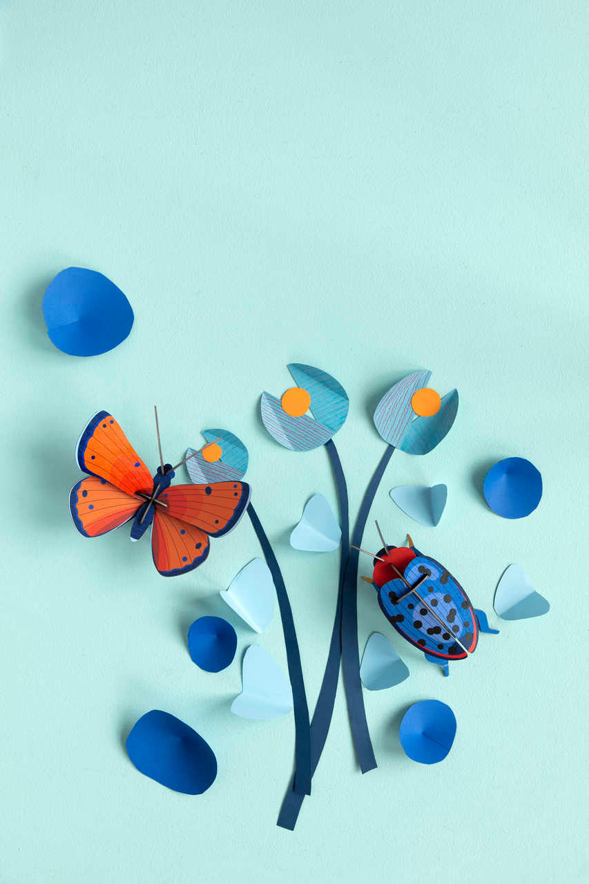 WANDDEKO Pilz-Käfer 7/5 cm - Blau/Rot, Wellpappe (7/5/16cm) - KUNSTLOFT