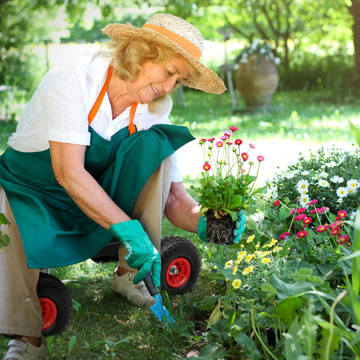 GARTENROLLSITZ Grün aus Stahl 360° drehbar/höhenverstellbar bis 150 kg - Grün, Metall (42/49/84cm) - ECD-Germany