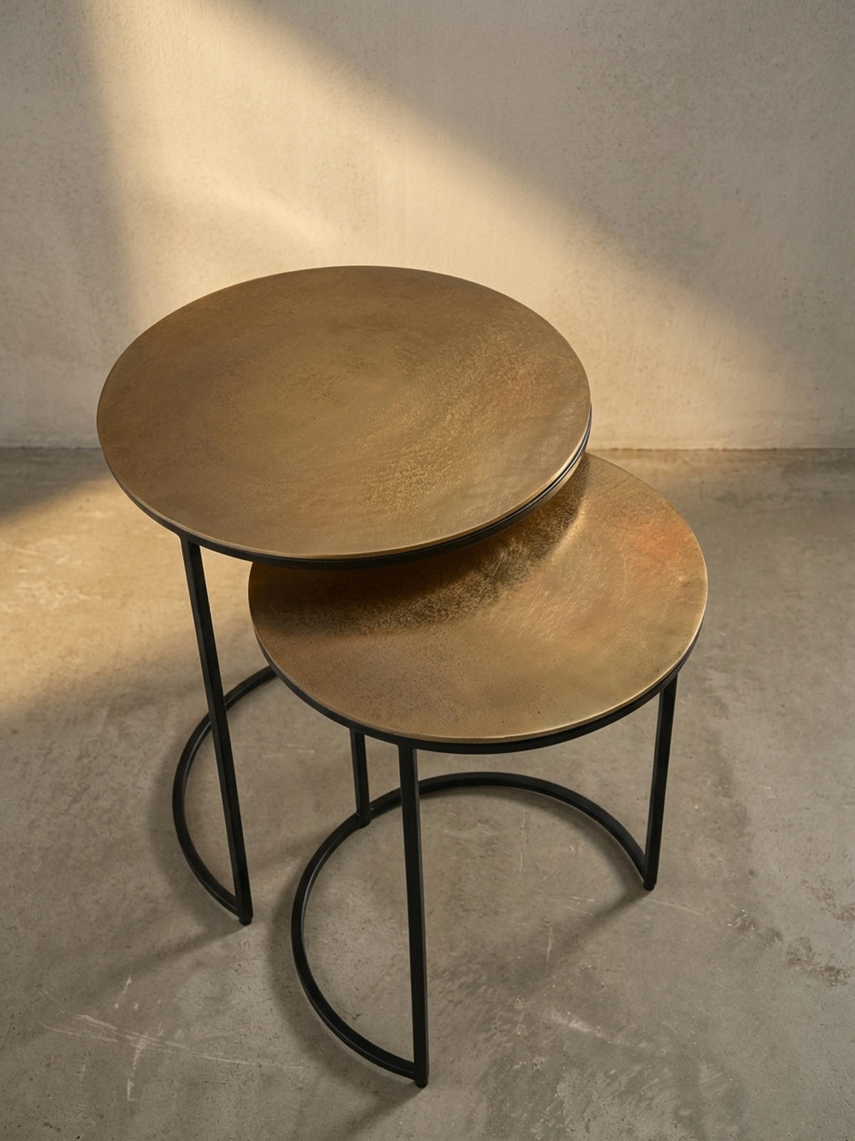 SATZTISCH Set – 3-teilig Rund Aluminium Gold Schwarz - Goldfarben/Schwarz, Metall (45/45/55cm) - KADIMA DESIGN