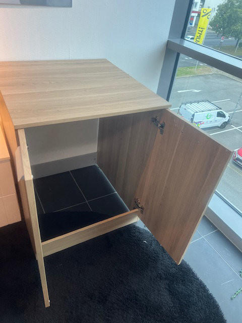 WASCHMASCHINENSCHRANK NV.021 - Novel