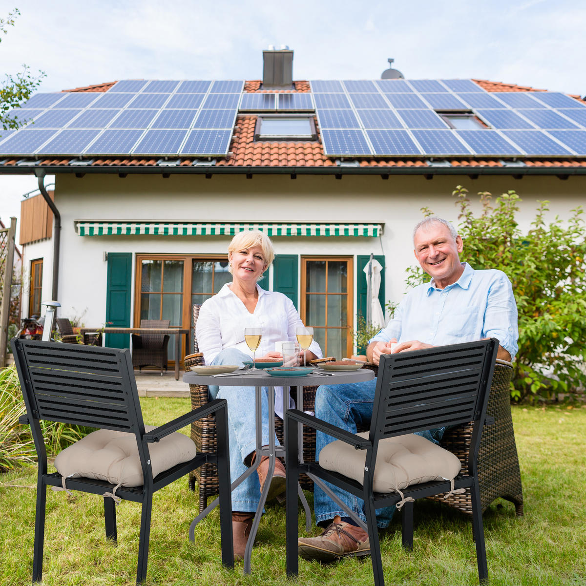 GARTENTISCH - Grau, Kunststoff/Metall (80/80/75cm) - Relaxdays