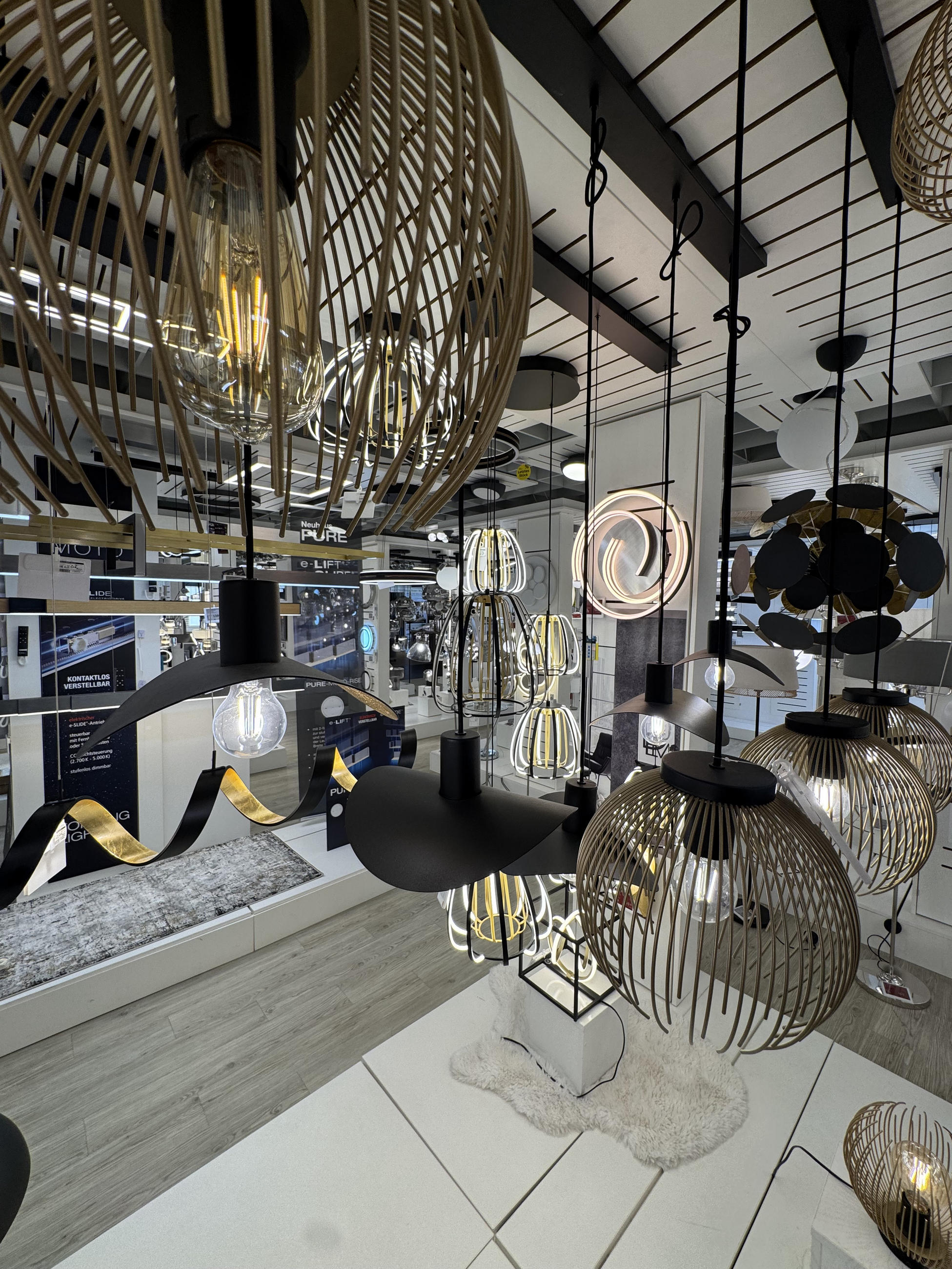 HÄNGELEUCHTE SACEDA