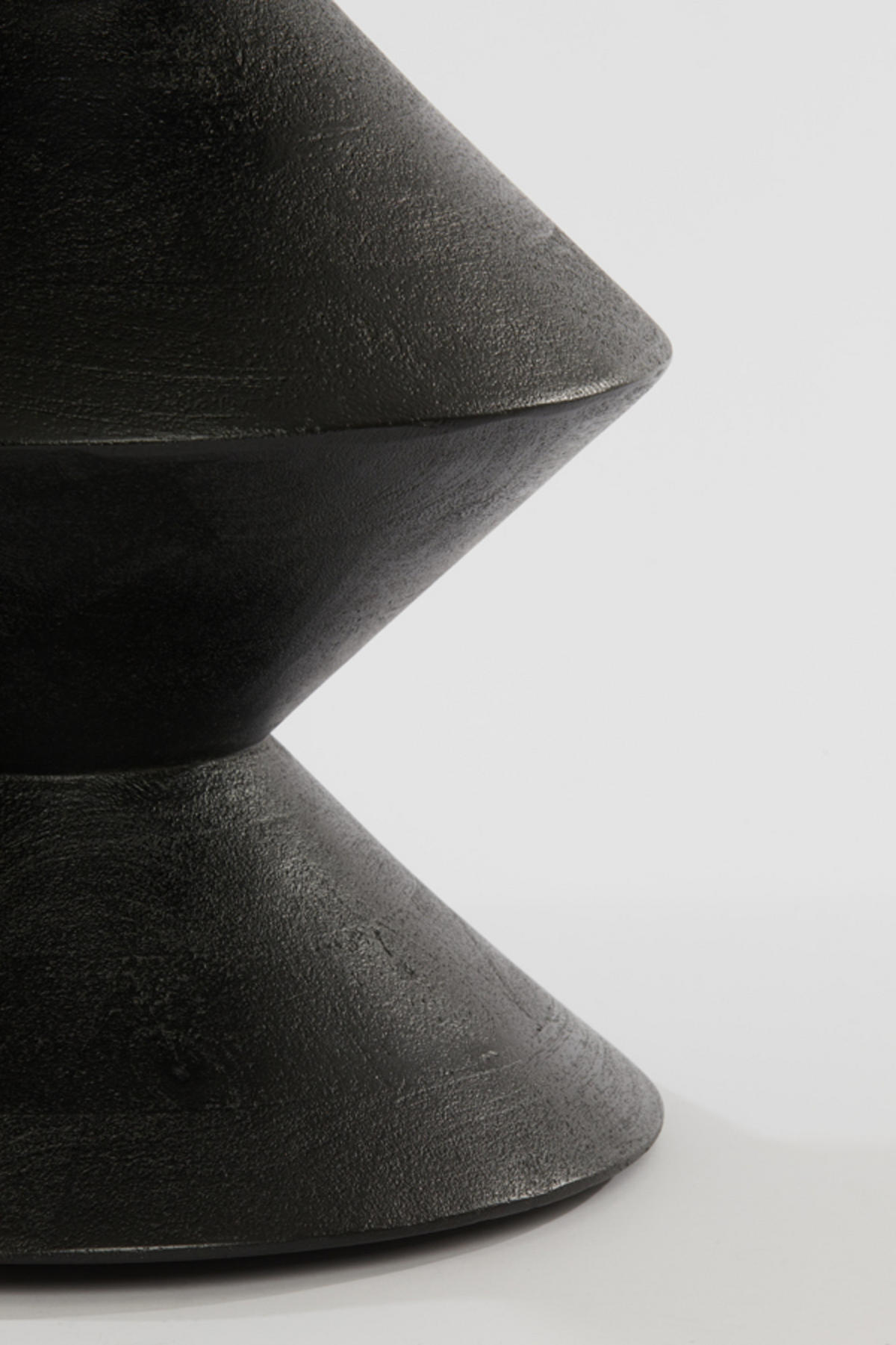 BEISTELLTISCH Larus Schwarz Ø40/50 cm - Schwarz, Holz (40/40/50cm) - Light & Living