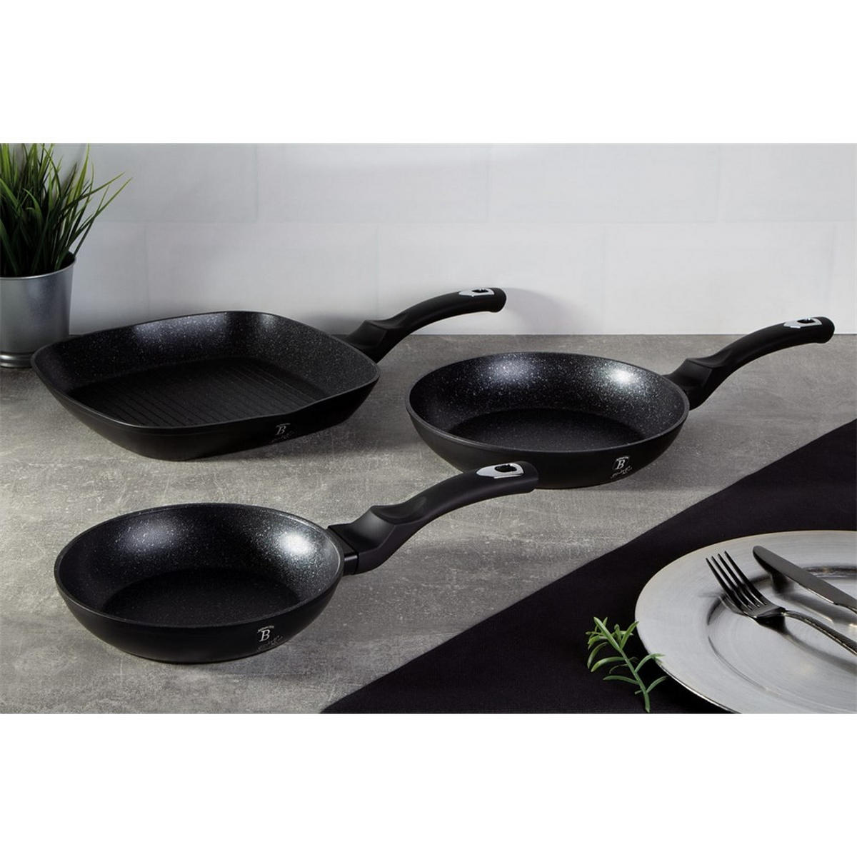 PFANNENSET Schwarz 28/28/4.1 cm BH6157 - Schwarz, Metall - Berlinger Haus