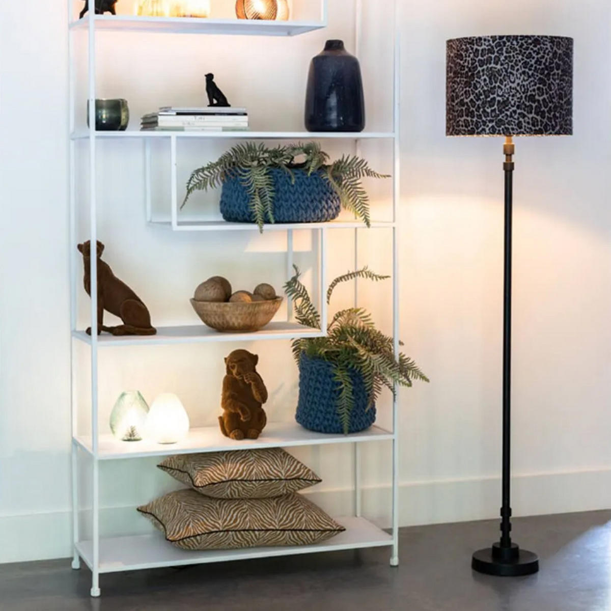 STEHLEUCHTE Bhutan Schwarz Ø21,5/145 cm - Schwarz, Metall (21.5/21.5/145cm) - Light & Living