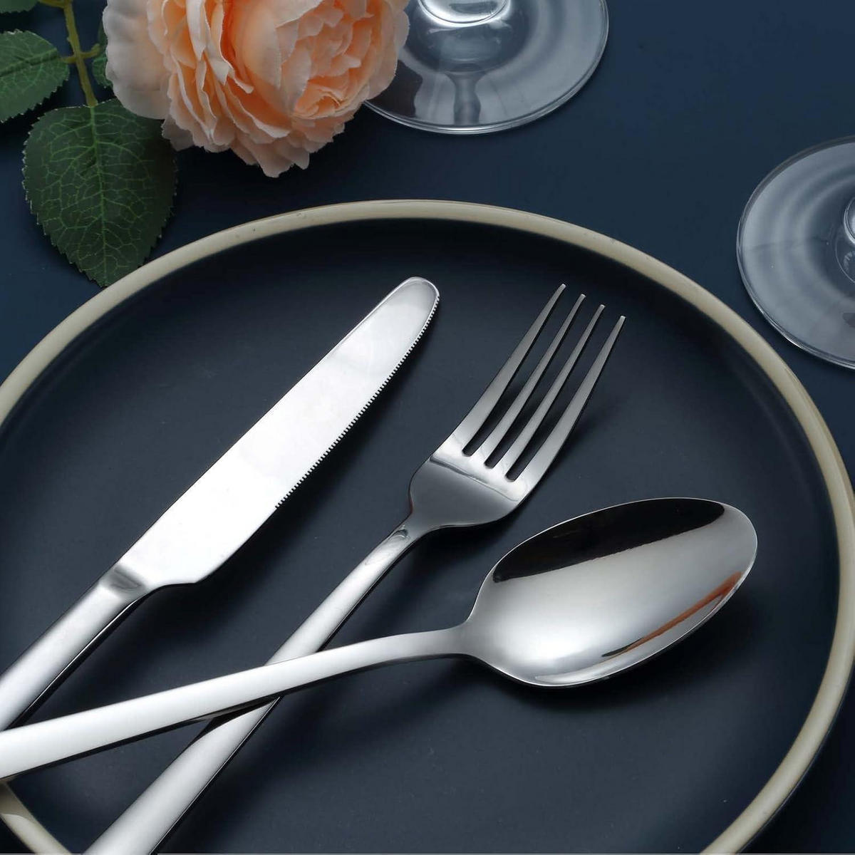 BESTECKSET 30-teilig Edelstahl Hochglanzpoliert Spülmaschinenfest - Silberfarben, Metall