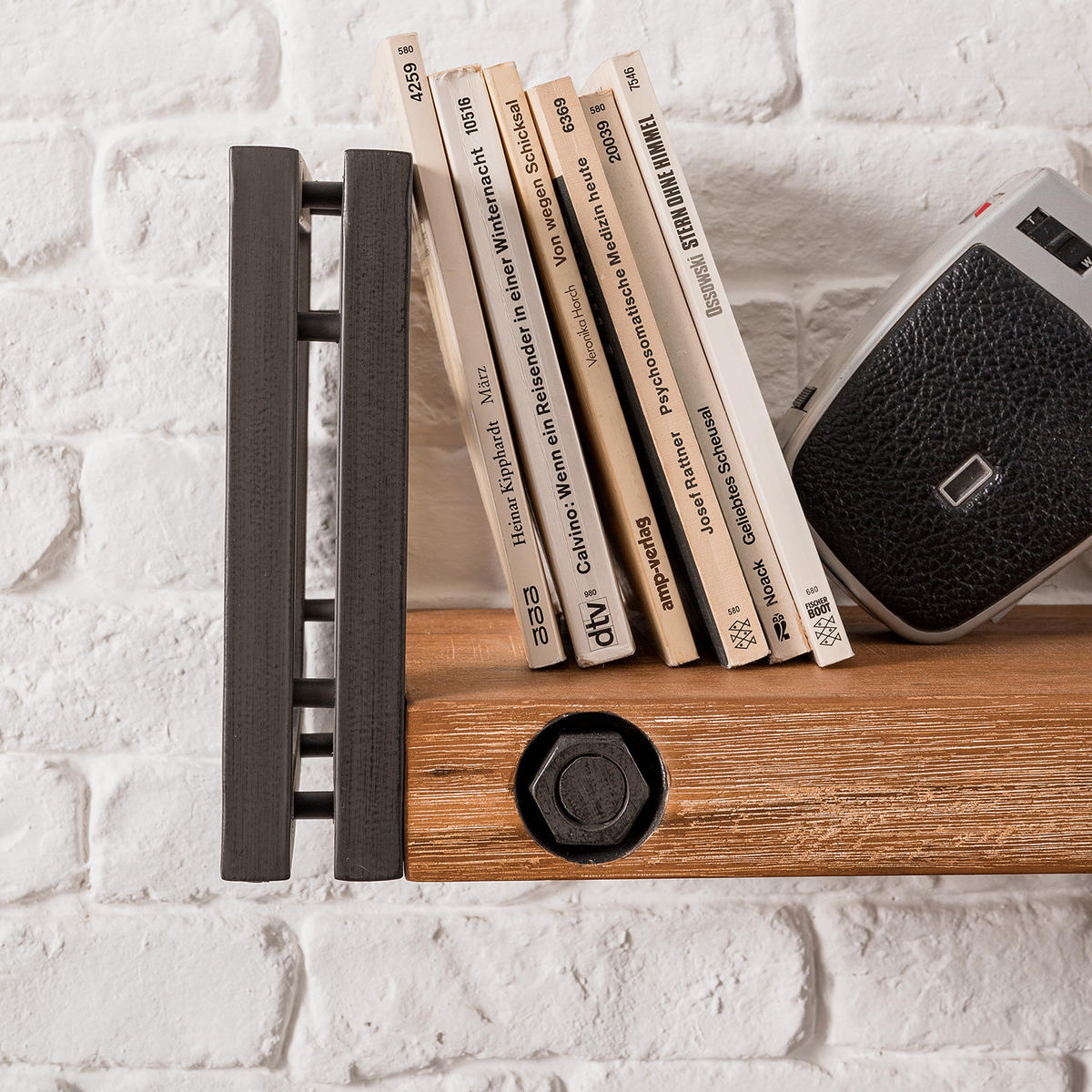 WANDBOARD mit Seitenleisten - Akazie massiv / Metall - Akaziefarben, Holz (150/19/20cm) - home24