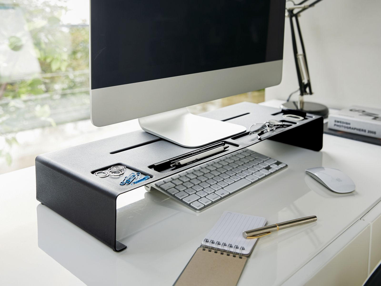 MONITORSTÄNDER Tower schwarz 58/8/24 cm - Schwarz, Metall (58/24/8cm) - Yamazaki