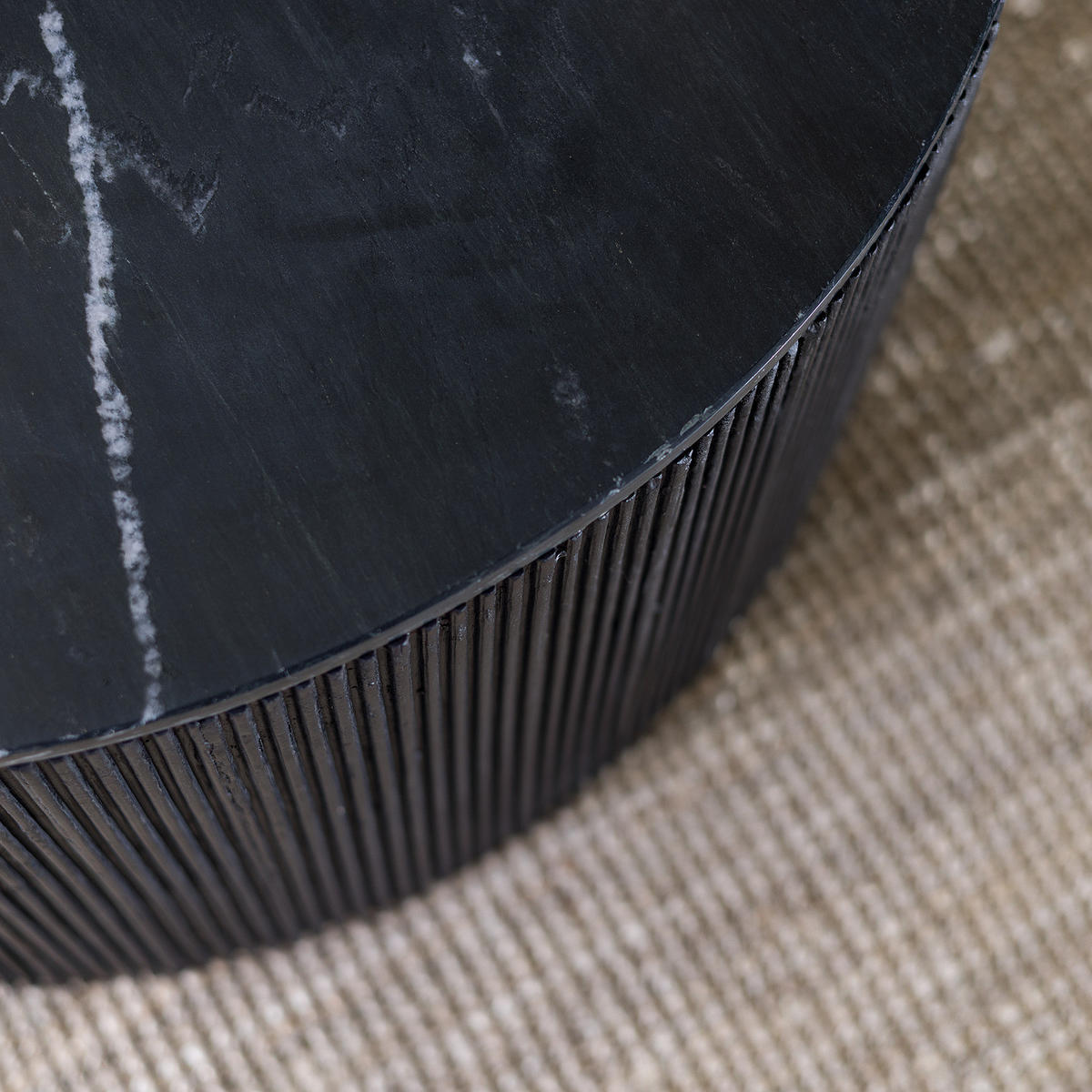 COUCHTISCH - Marmor / Mango massiv - Marmor Schwarz / Mango Schwarz - Schwarz, Holz/Stein (80/80/42cm) - home24