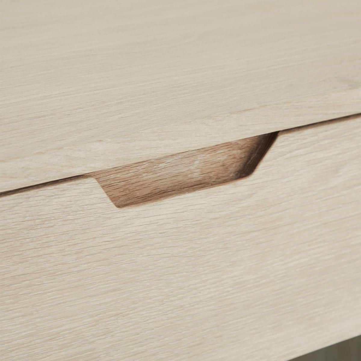 HIGHBOARD Eiche massiv - Eichefarben, Holz (123/146/45cm) - Furnhouse