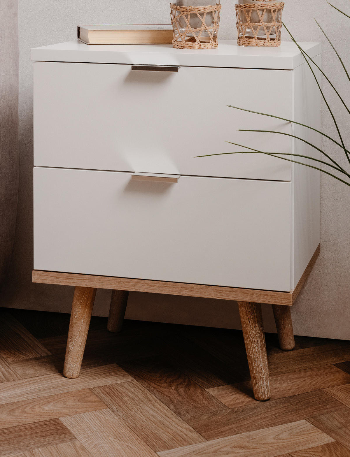 NACHTTISCH weiß matt, Eiche Sonoma massiv 40 cm, Nachtkommode mit 2 Schubladen - Chromfarben/Eichefarben, Holz/Holzwerkstoff (40/52/30cm) - Furn.Design
