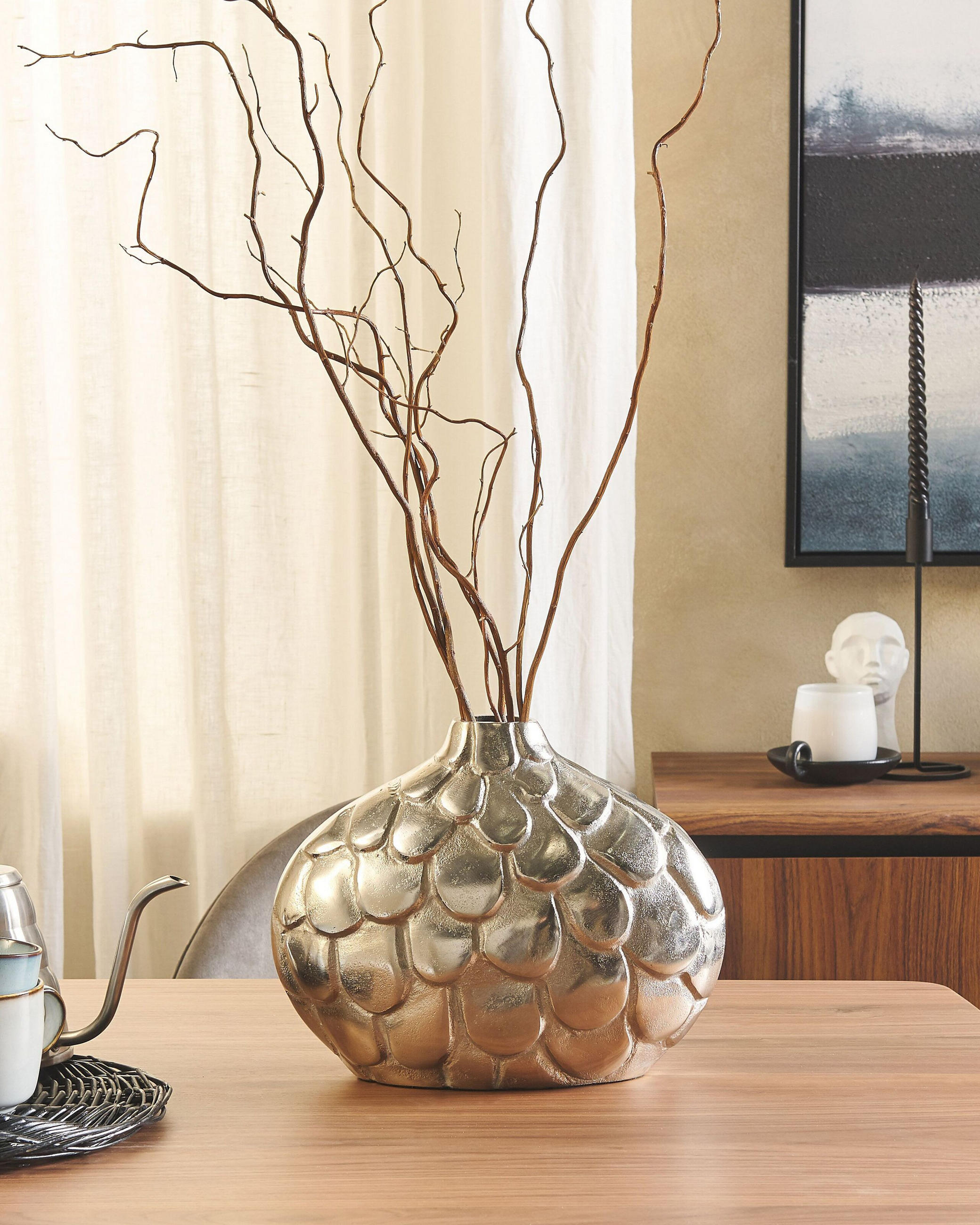 BLUMENVASE Aluminium silber Timgad - Silberfarben, Metall (26cm) - Beliani